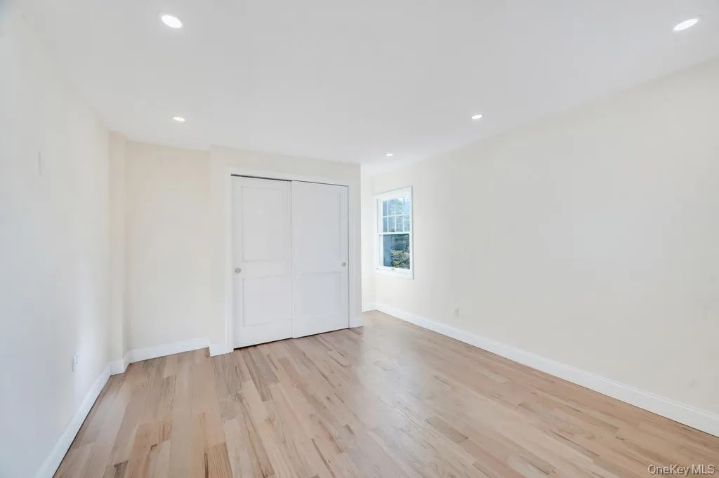624 Townline Road, Smithtown, NY, 6 Bedrooms Bedrooms, 12 Rooms Rooms,3 BathroomsBathrooms,Residential,For Rent,Townline,0,1037399 624 Townline Road, Smithtown, NY, 6 Bedrooms Bedrooms, 12 Rooms Rooms,3 BathroomsBathrooms,Residential,For Rent,Townline,0,1037399