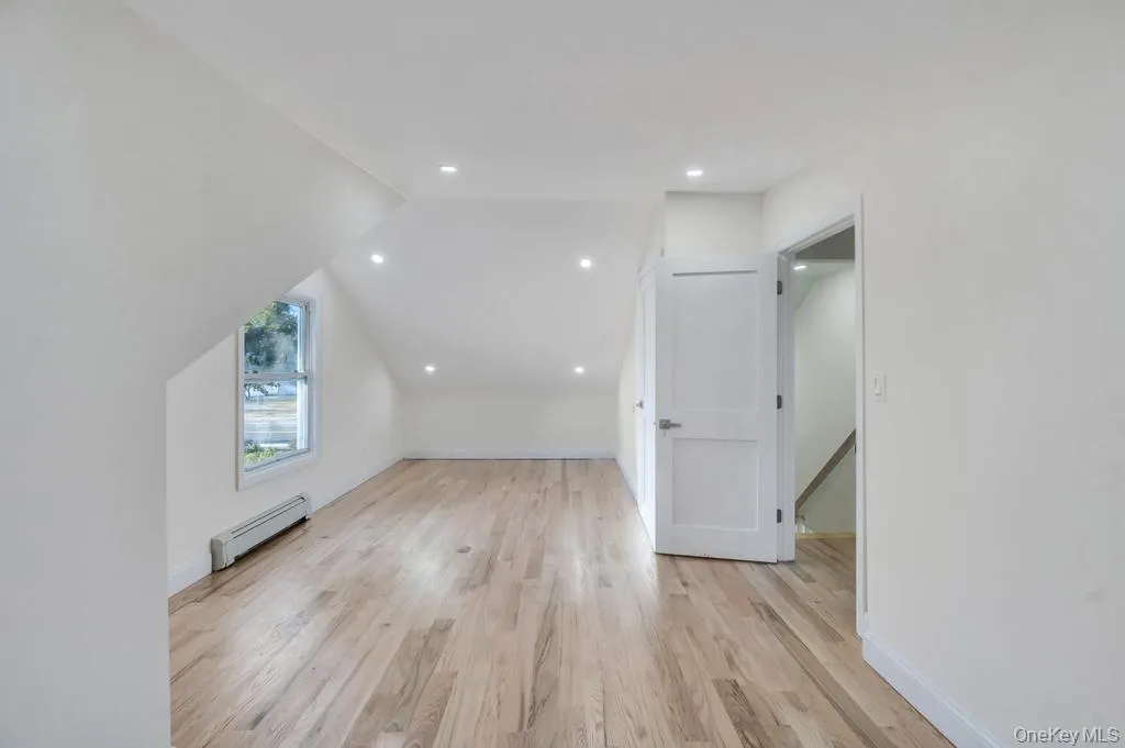 624 Townline Road, Smithtown, NY, 6 Bedrooms Bedrooms, 12 Rooms Rooms,3 BathroomsBathrooms,Residential,For Rent,Townline,0,1037399 624 Townline Road, Smithtown, NY, 6 Bedrooms Bedrooms, 12 Rooms Rooms,3 BathroomsBathrooms,Residential,For Rent,Townline,0,1037399