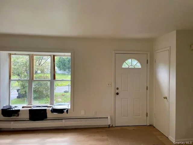 21 Black Stallion Court, Middletown, NY, 3 Bedrooms Bedrooms, 7 Rooms Rooms,1 BathroomBathrooms,Residential,For Rent,Black Stallion,0,1037400 21 Black Stallion Court, Middletown, NY, 3 Bedrooms Bedrooms, 7 Rooms Rooms,1 BathroomBathrooms,Residential,For Rent,Black Stallion,0,1037400