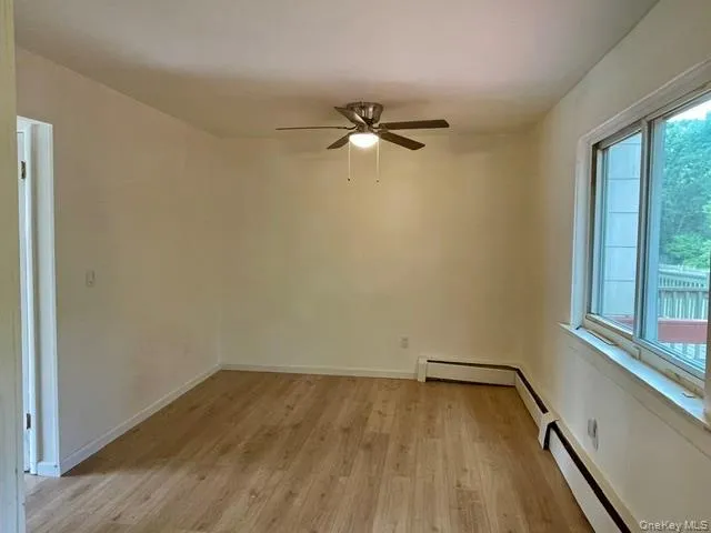 21 Black Stallion Court, Middletown, NY, 3 Bedrooms Bedrooms, 7 Rooms Rooms,1 BathroomBathrooms,Residential,For Rent,Black Stallion,0,1037400 21 Black Stallion Court, Middletown, NY, 3 Bedrooms Bedrooms, 7 Rooms Rooms,1 BathroomBathrooms,Residential,For Rent,Black Stallion,0,1037400