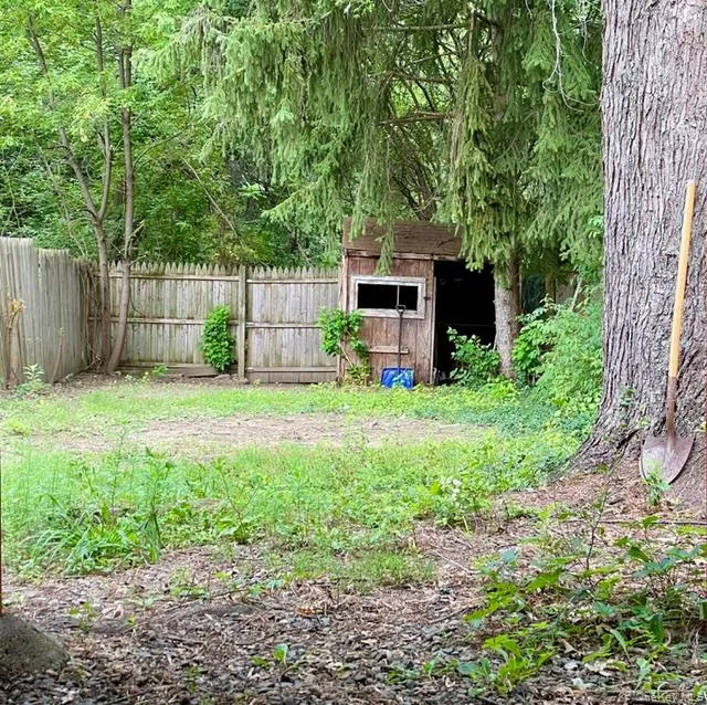 21 Black Stallion Court, Middletown, NY, 3 Bedrooms Bedrooms, 7 Rooms Rooms,1 BathroomBathrooms,Residential,For Rent,Black Stallion,0,1037400 21 Black Stallion Court, Middletown, NY, 3 Bedrooms Bedrooms, 7 Rooms Rooms,1 BathroomBathrooms,Residential,For Rent,Black Stallion,0,1037400