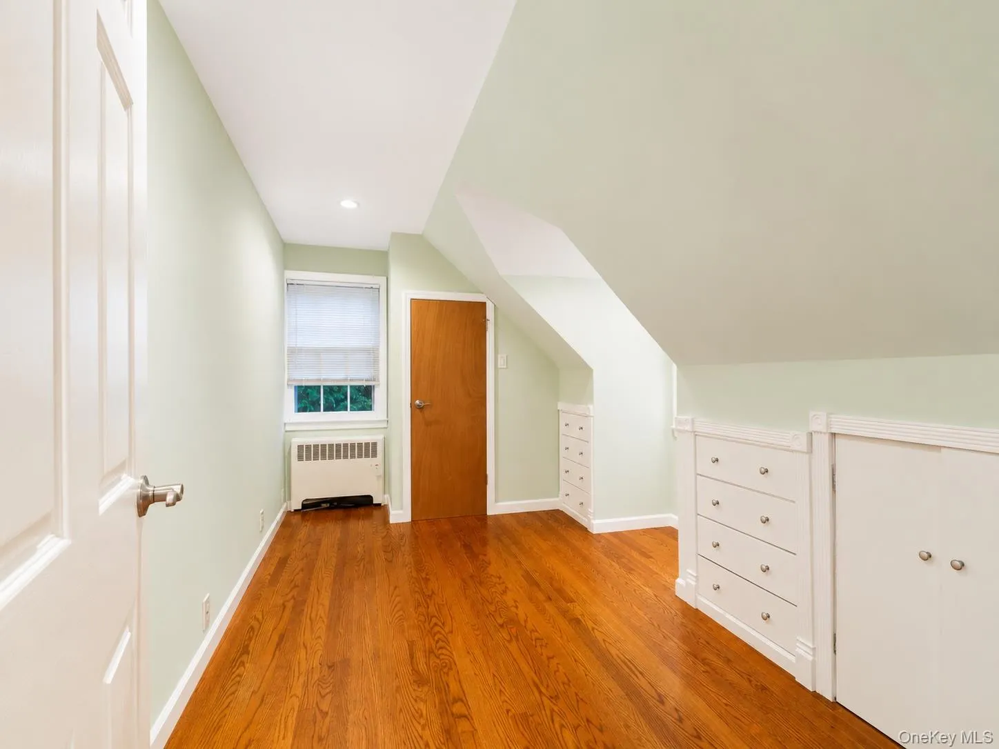 24 Maywood Avenue, Rye Town, NY, 4 Bedrooms Bedrooms, 7 Rooms Rooms,1 BathroomBathrooms,Residential,For Rent,Maywood,0,1037403 24 Maywood Avenue, Rye Town, NY, 4 Bedrooms Bedrooms, 7 Rooms Rooms,1 BathroomBathrooms,Residential,For Rent,Maywood,0,1037403