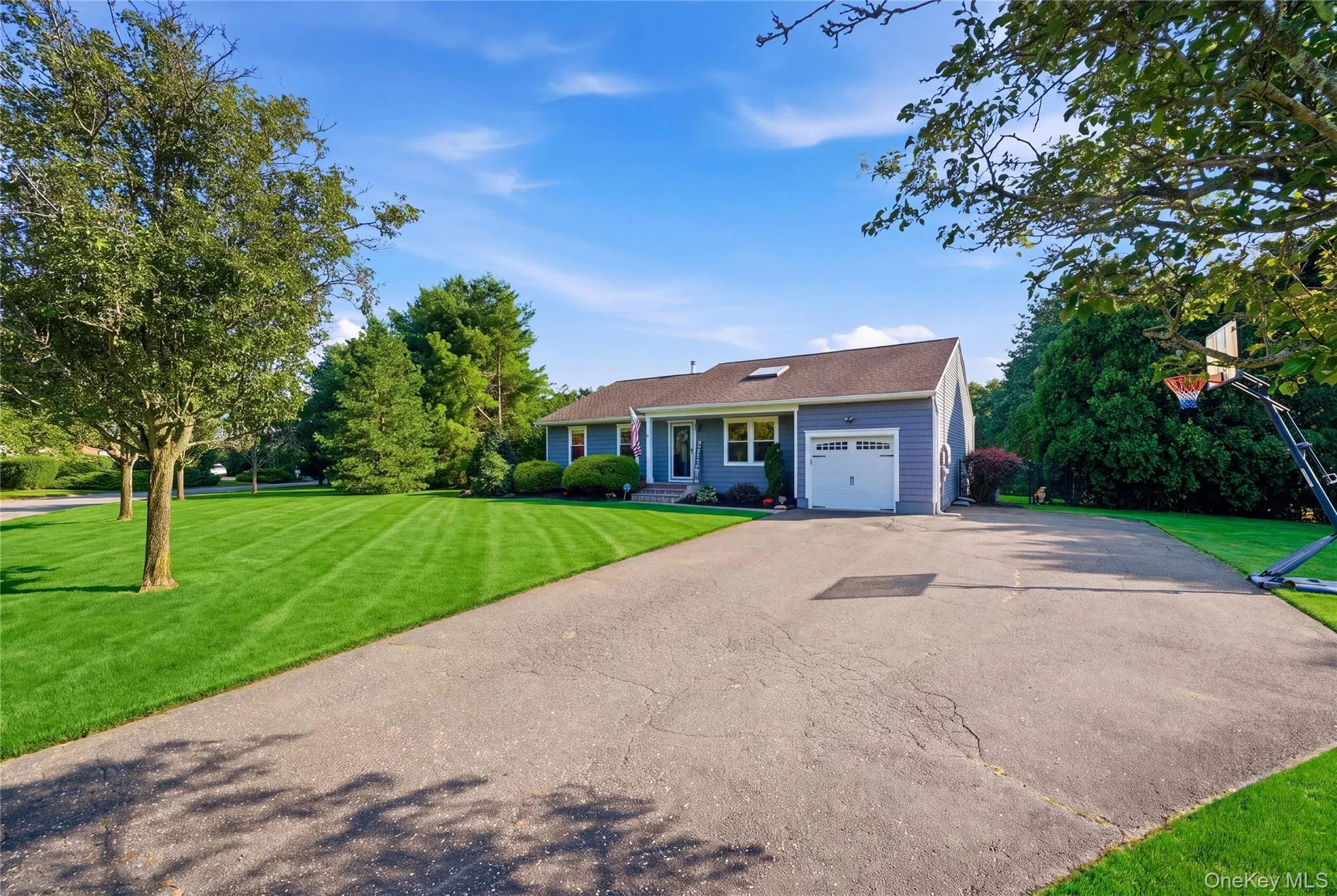 71 Triangle Lane, Riverhead, NY, 3 Bedrooms Bedrooms, 6 Rooms Rooms,2 BathroomsBathrooms,Residential,For Rent,Triangle,0,1037404 71 Triangle Lane, Riverhead, NY, 3 Bedrooms Bedrooms, 6 Rooms Rooms,2 BathroomsBathrooms,Residential,For Rent,Triangle,0,1037404