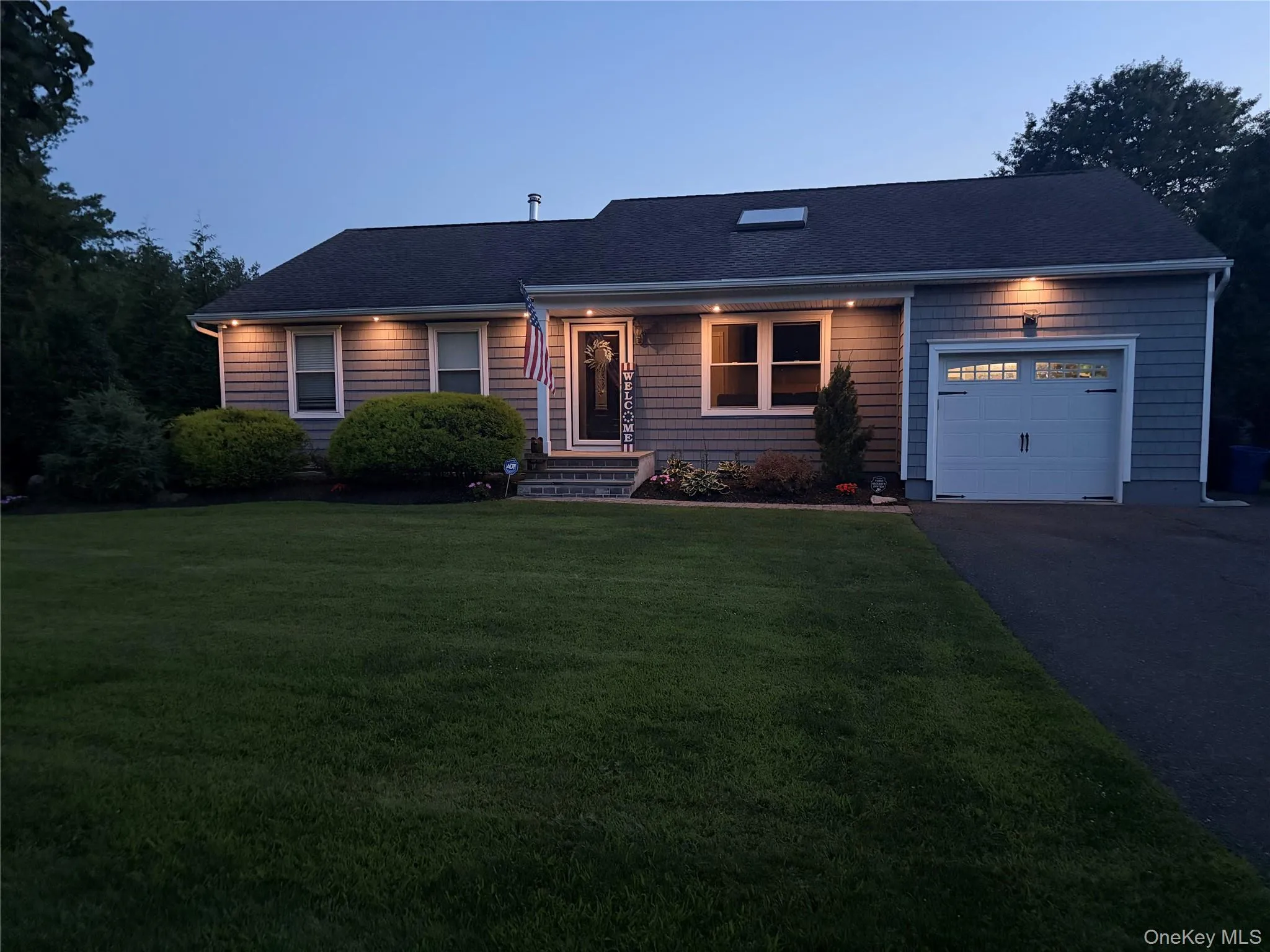 71 Triangle Lane, Riverhead, NY, 3 Bedrooms Bedrooms, 6 Rooms Rooms,2 BathroomsBathrooms,Residential,For Rent,Triangle,0,1037404 71 Triangle Lane, Riverhead, NY, 3 Bedrooms Bedrooms, 6 Rooms Rooms,2 BathroomsBathrooms,Residential,For Rent,Triangle,0,1037404