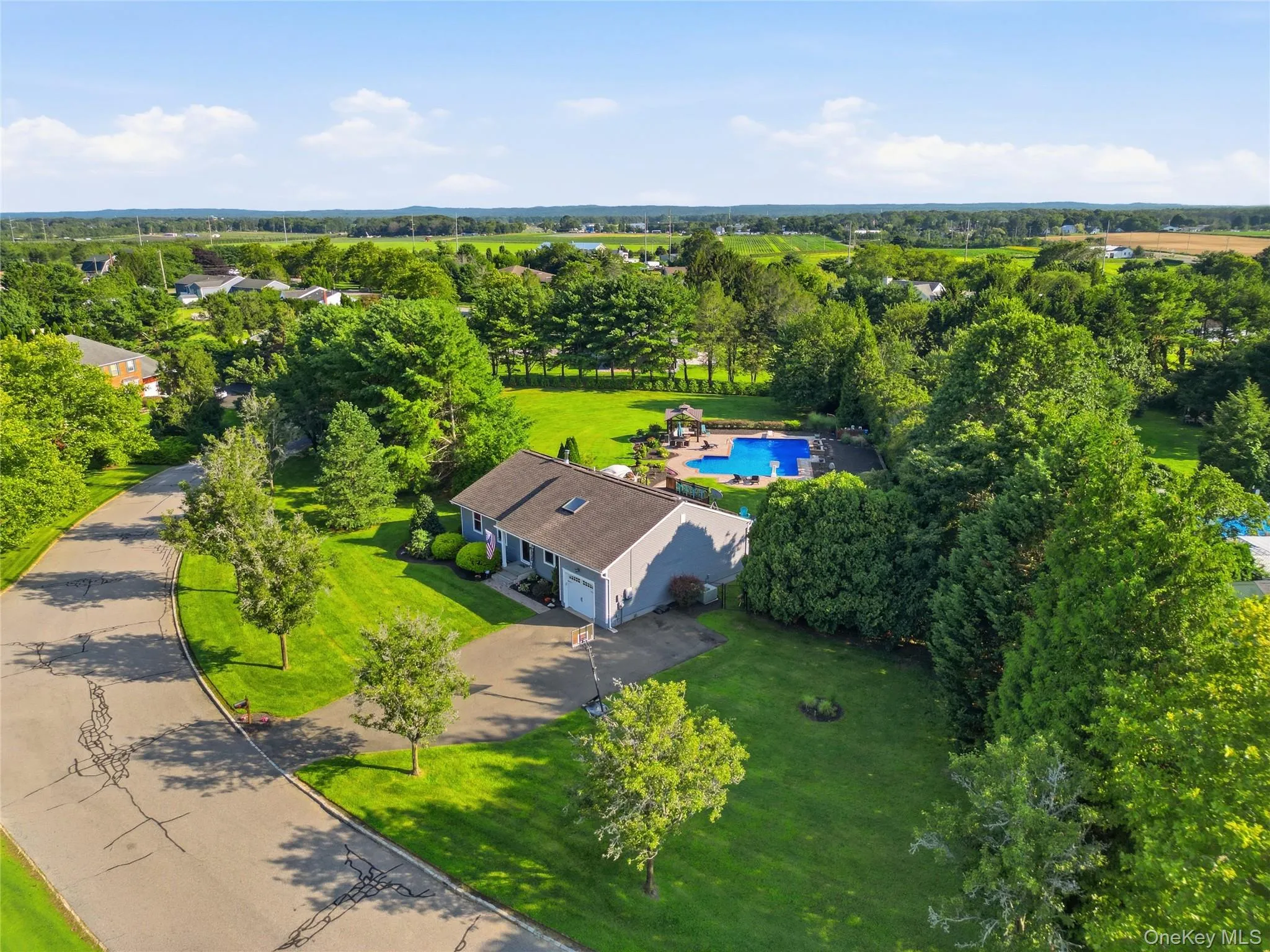 71 Triangle Lane, Riverhead, NY, 3 Bedrooms Bedrooms, 6 Rooms Rooms,2 BathroomsBathrooms,Residential,For Rent,Triangle,0,1037404 71 Triangle Lane, Riverhead, NY, 3 Bedrooms Bedrooms, 6 Rooms Rooms,2 BathroomsBathrooms,Residential,For Rent,Triangle,0,1037404
