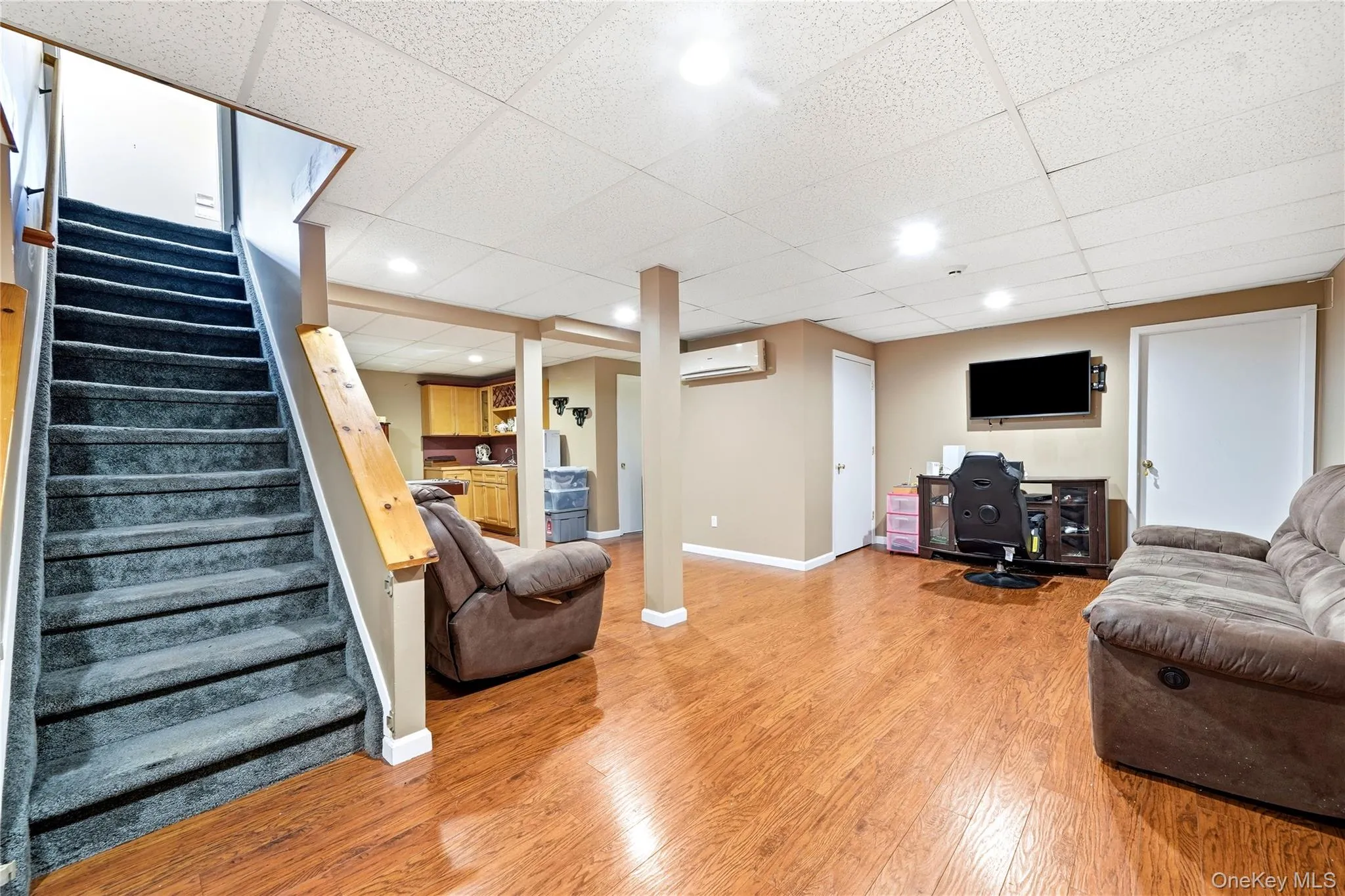 71 Triangle Lane, Riverhead, NY, 3 Bedrooms Bedrooms, 6 Rooms Rooms,2 BathroomsBathrooms,Residential,For Rent,Triangle,0,1037404 71 Triangle Lane, Riverhead, NY, 3 Bedrooms Bedrooms, 6 Rooms Rooms,2 BathroomsBathrooms,Residential,For Rent,Triangle,0,1037404