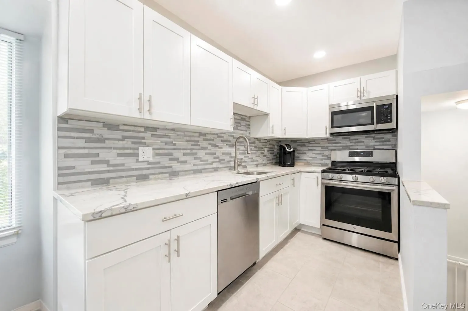 3518 Gibbs Road, Brookhaven, NY, 2 Bedrooms Bedrooms, 6 Rooms Rooms,1 BathroomBathrooms,Residential,For Rent,Gibbs,0,1037405 3518 Gibbs Road, Brookhaven, NY, 2 Bedrooms Bedrooms, 6 Rooms Rooms,1 BathroomBathrooms,Residential,For Rent,Gibbs,0,1037405