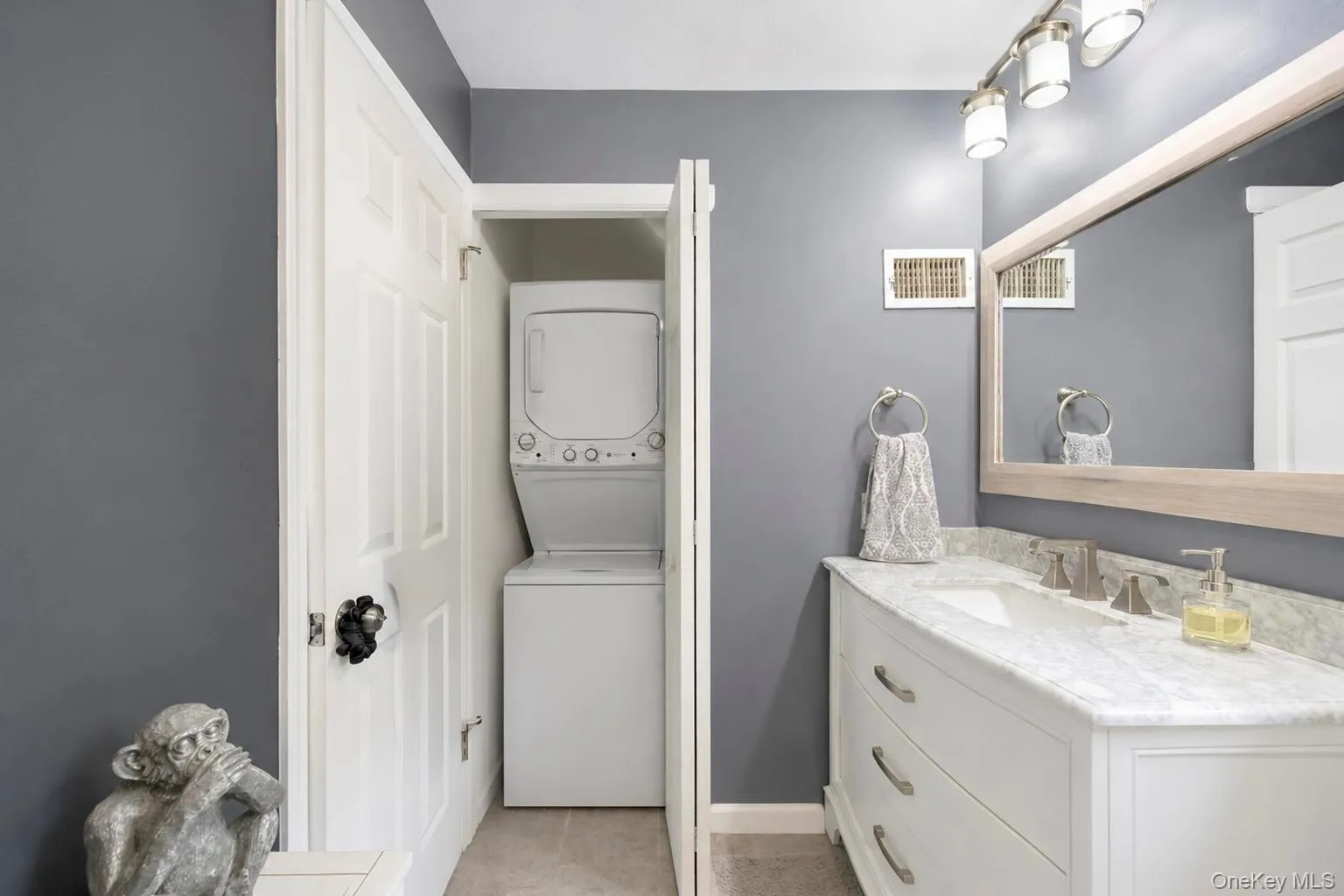 3518 Gibbs Road, Brookhaven, NY, 2 Bedrooms Bedrooms, 6 Rooms Rooms,1 BathroomBathrooms,Residential,For Rent,Gibbs,0,1037405 3518 Gibbs Road, Brookhaven, NY, 2 Bedrooms Bedrooms, 6 Rooms Rooms,1 BathroomBathrooms,Residential,For Rent,Gibbs,0,1037405