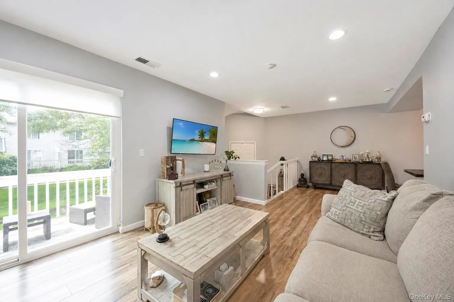 3518 Gibbs Road, Brookhaven, NY, 2 Bedrooms Bedrooms, 6 Rooms Rooms,1 BathroomBathrooms,Residential,For Rent,Gibbs,0,1037405 3518 Gibbs Road, Brookhaven, NY, 2 Bedrooms Bedrooms, 6 Rooms Rooms,1 BathroomBathrooms,Residential,For Rent,Gibbs,0,1037405