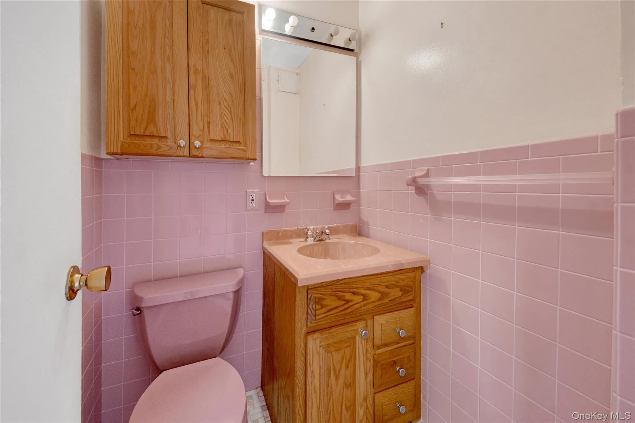 110 De Haven Drive, Yonkers, NY, 2 Bedrooms Bedrooms, 5 Rooms Rooms,1 BathroomBathrooms,Residential,For Rent,De Haven,0,1037410 110 De Haven Drive, Yonkers, NY, 2 Bedrooms Bedrooms, 5 Rooms Rooms,1 BathroomBathrooms,Residential,For Rent,De Haven,0,1037410