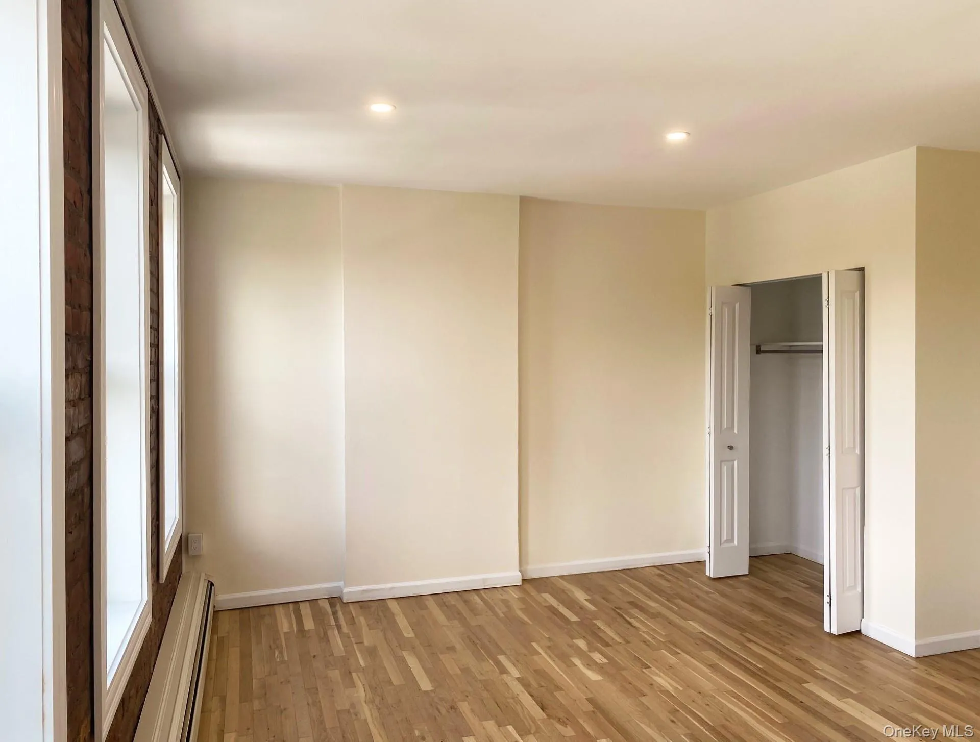 537 Warburton Avenue, Greenburgh, NY, 2 Bedrooms Bedrooms, 5 Rooms Rooms,1 BathroomBathrooms,Residential Lease,For Rent,Warburton,0,1037416 537 Warburton Avenue, Greenburgh, NY, 2 Bedrooms Bedrooms, 5 Rooms Rooms,1 BathroomBathrooms,Residential Lease,For Rent,Warburton,0,1037416