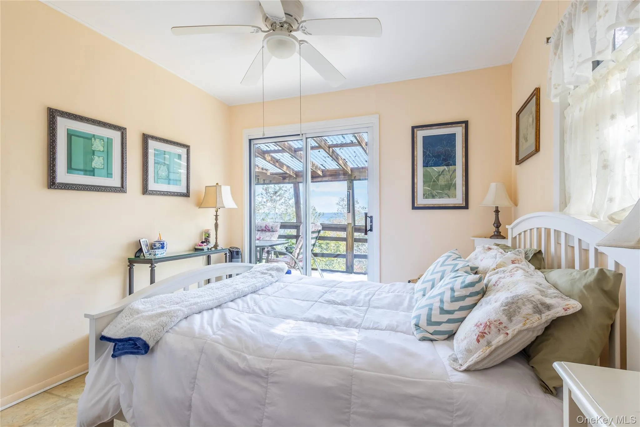 10 Acorn Path, Riverhead, NY, 2 Bedrooms Bedrooms, 4 Rooms Rooms,2 BathroomsBathrooms,Residential,For Rent,Acorn,0,1037418 10 Acorn Path, Riverhead, NY, 2 Bedrooms Bedrooms, 4 Rooms Rooms,2 BathroomsBathrooms,Residential,For Rent,Acorn,0,1037418