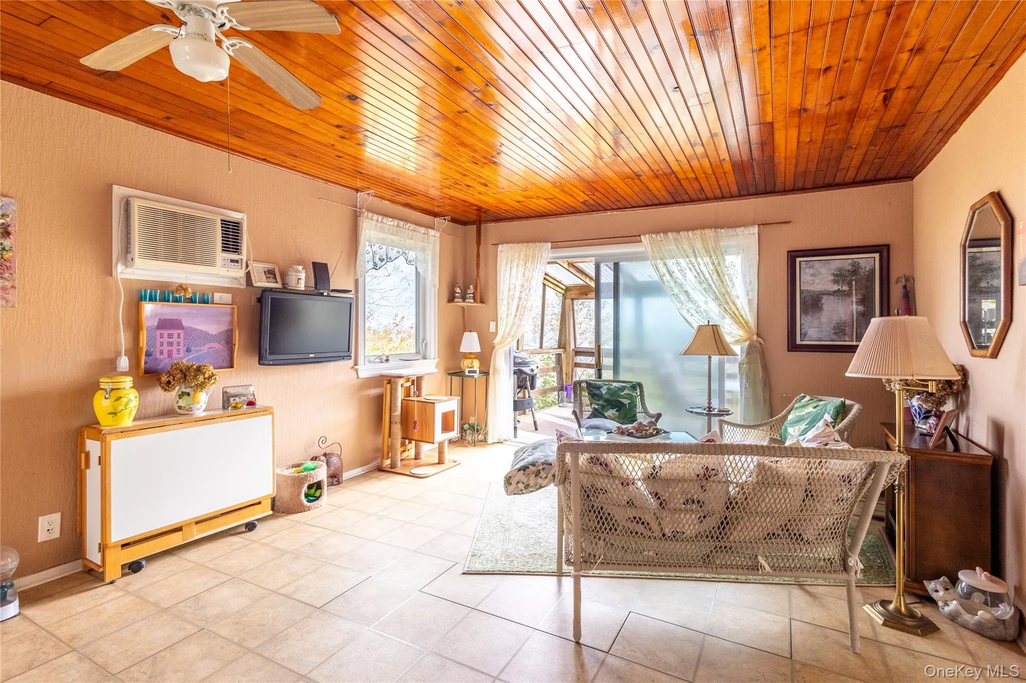 10 Acorn Path, Riverhead, NY, 2 Bedrooms Bedrooms, 4 Rooms Rooms,2 BathroomsBathrooms,Residential,For Rent,Acorn,0,1037418 10 Acorn Path, Riverhead, NY, 2 Bedrooms Bedrooms, 4 Rooms Rooms,2 BathroomsBathrooms,Residential,For Rent,Acorn,0,1037418