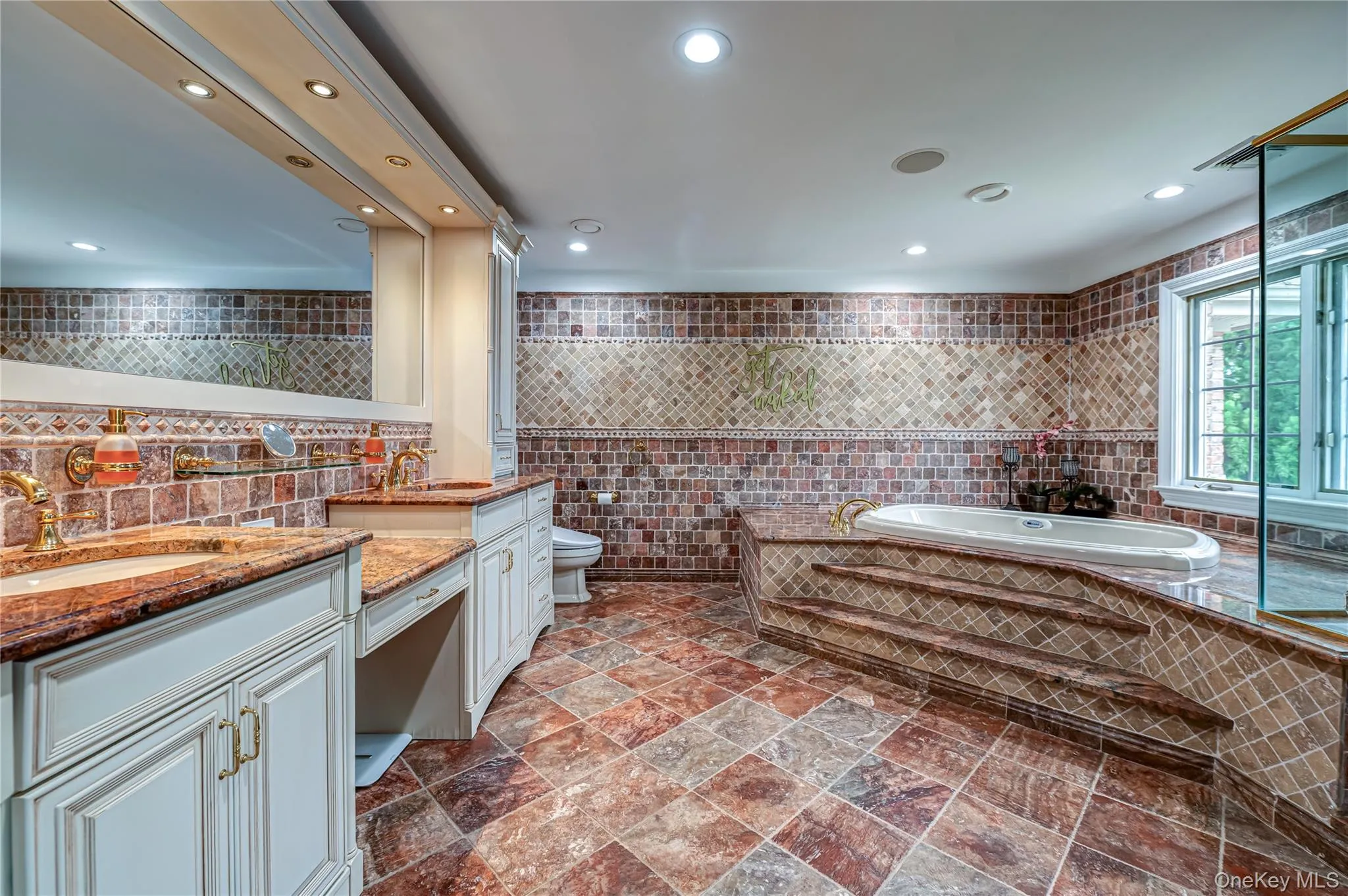 26 The Helm, Islip, NY, 5 Bedrooms Bedrooms, 11 Rooms Rooms,4 BathroomsBathrooms,Residential,For Rent,The Helm,0,1037419 26 The Helm, Islip, NY, 5 Bedrooms Bedrooms, 11 Rooms Rooms,4 BathroomsBathrooms,Residential,For Rent,The Helm,0,1037419