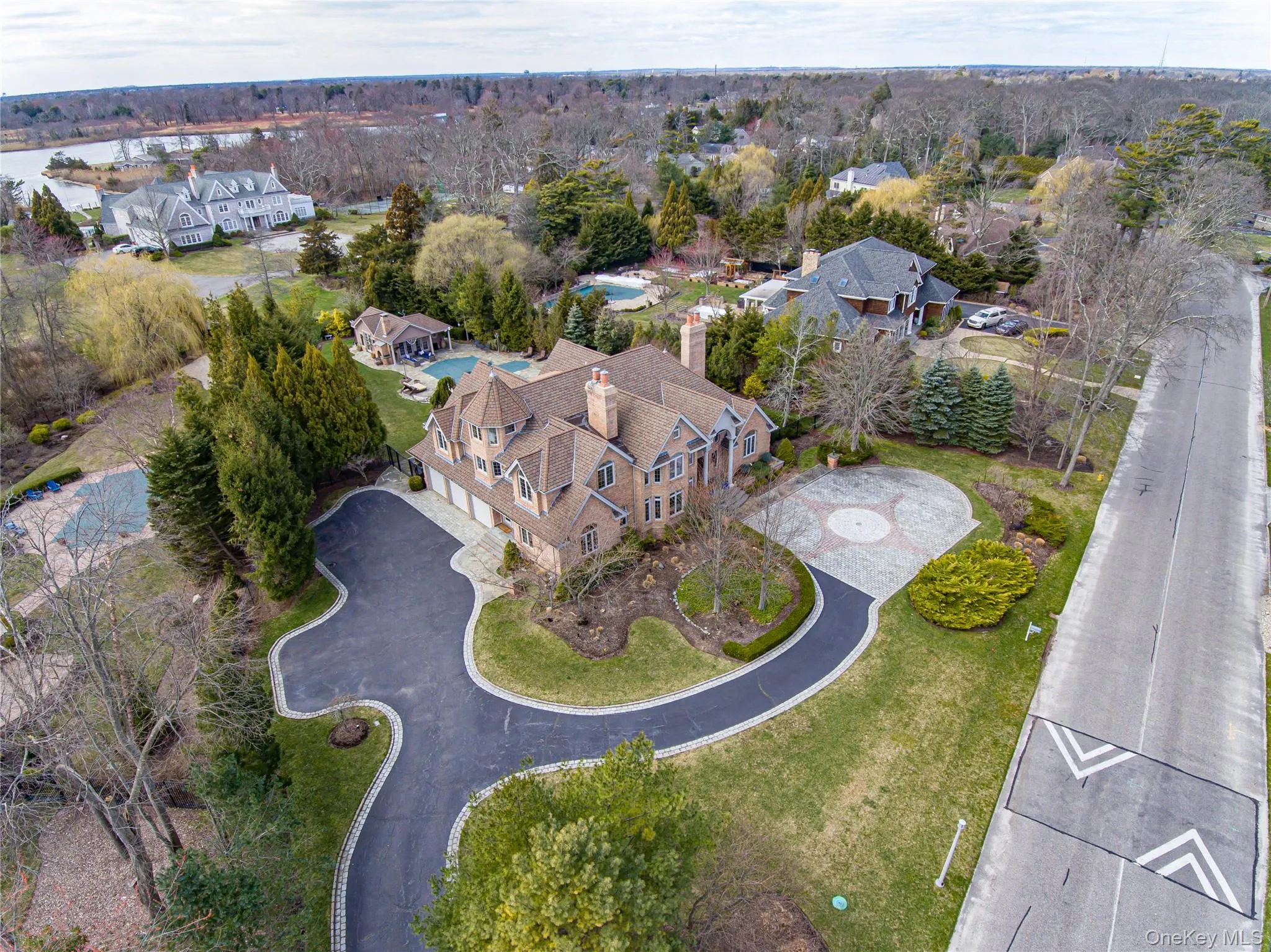 26 The Helm, Islip, NY, 5 Bedrooms Bedrooms, 11 Rooms Rooms,4 BathroomsBathrooms,Residential,For Rent,The Helm,0,1037419 26 The Helm, Islip, NY, 5 Bedrooms Bedrooms, 11 Rooms Rooms,4 BathroomsBathrooms,Residential,For Rent,The Helm,0,1037419