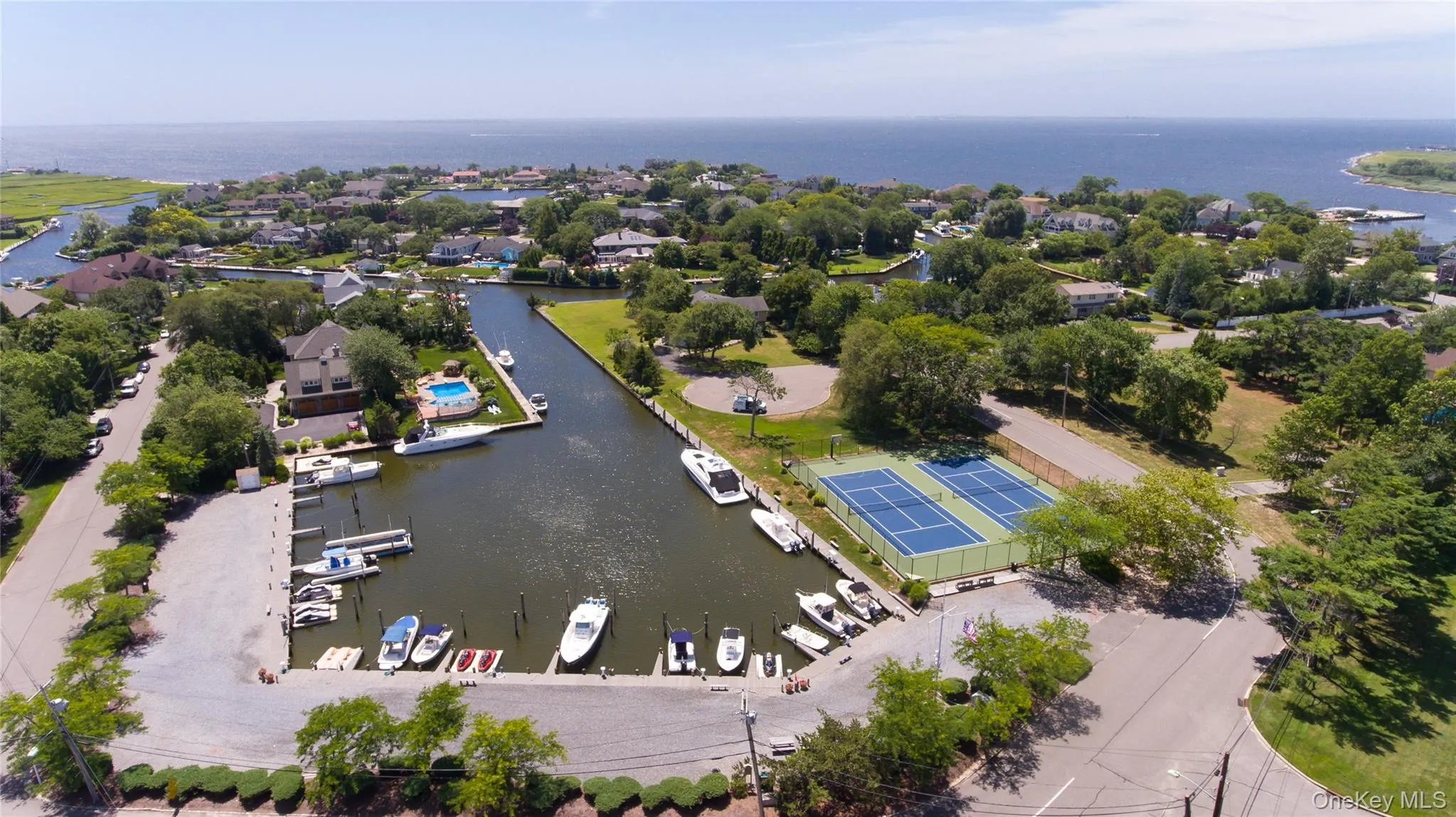 26 The Helm, Islip, NY, 5 Bedrooms Bedrooms, 11 Rooms Rooms,4 BathroomsBathrooms,Residential,For Rent,The Helm,0,1037419 26 The Helm, Islip, NY, 5 Bedrooms Bedrooms, 11 Rooms Rooms,4 BathroomsBathrooms,Residential,For Rent,The Helm,0,1037419