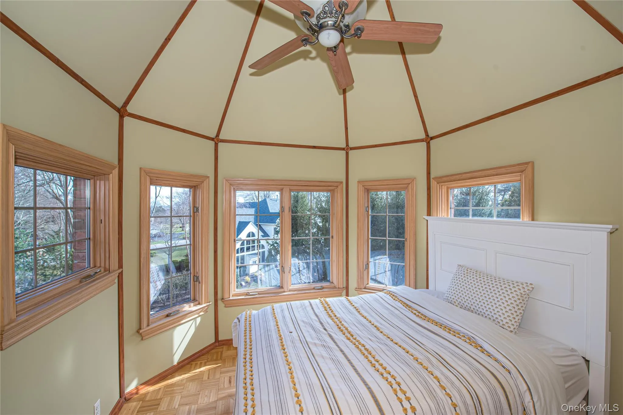 26 The Helm, Islip, NY, 5 Bedrooms Bedrooms, 11 Rooms Rooms,4 BathroomsBathrooms,Residential,For Rent,The Helm,0,1037419 26 The Helm, Islip, NY, 5 Bedrooms Bedrooms, 11 Rooms Rooms,4 BathroomsBathrooms,Residential,For Rent,The Helm,0,1037419