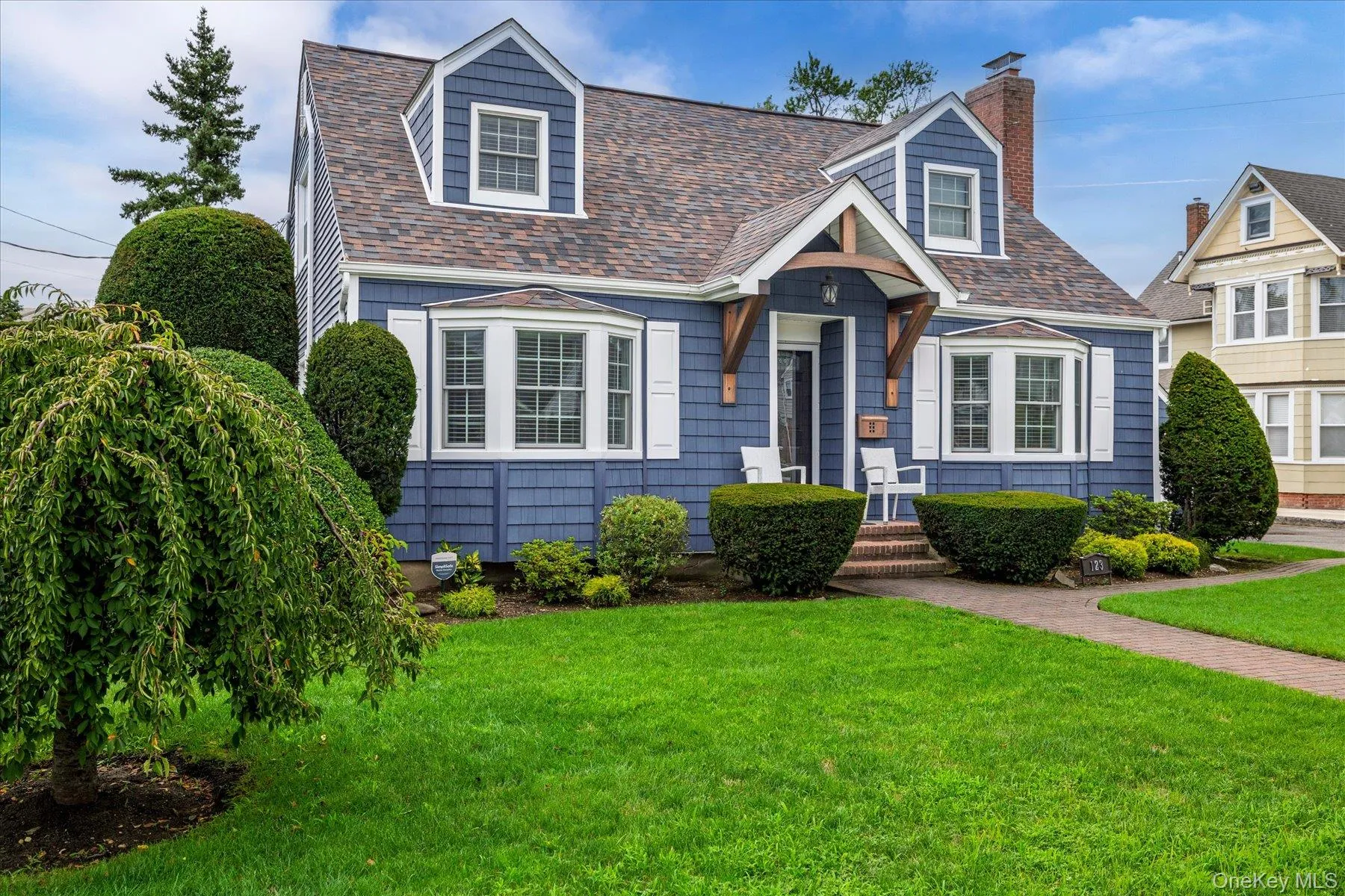 123 Centre Avenue, Hempstead, NY, 3 Bedrooms Bedrooms, 7 Rooms Rooms,2 BathroomsBathrooms,Residential,For Rent,Centre,0,1037422 123 Centre Avenue, Hempstead, NY, 3 Bedrooms Bedrooms, 7 Rooms Rooms,2 BathroomsBathrooms,Residential,For Rent,Centre,0,1037422