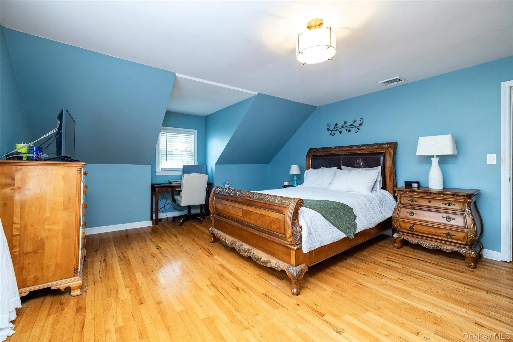 123 Centre Avenue, Hempstead, NY, 3 Bedrooms Bedrooms, 7 Rooms Rooms,2 BathroomsBathrooms,Residential,For Rent,Centre,0,1037422 123 Centre Avenue, Hempstead, NY, 3 Bedrooms Bedrooms, 7 Rooms Rooms,2 BathroomsBathrooms,Residential,For Rent,Centre,0,1037422