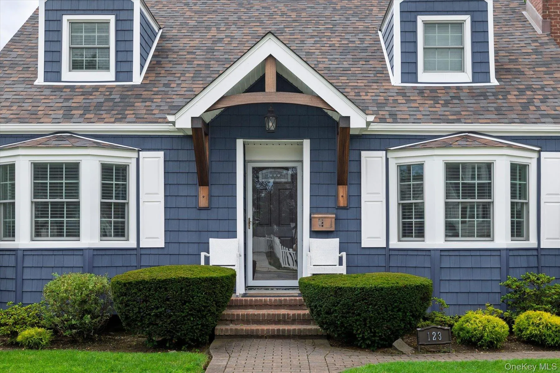 123 Centre Avenue, Hempstead, NY, 3 Bedrooms Bedrooms, 7 Rooms Rooms,2 BathroomsBathrooms,Residential,For Rent,Centre,0,1037422 123 Centre Avenue, Hempstead, NY, 3 Bedrooms Bedrooms, 7 Rooms Rooms,2 BathroomsBathrooms,Residential,For Rent,Centre,0,1037422