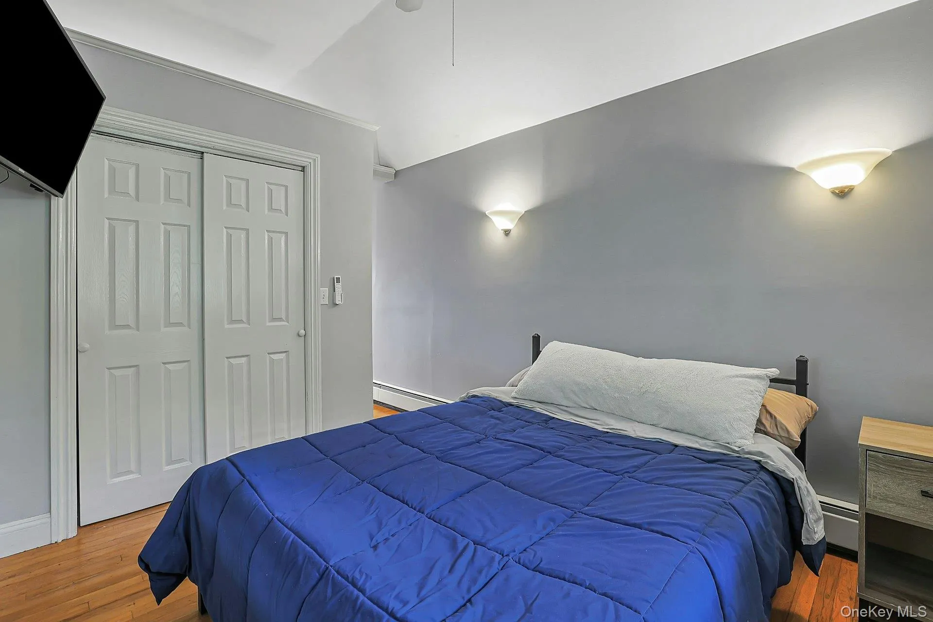 Additional Guest Bedroom Additional Guest Bedroom