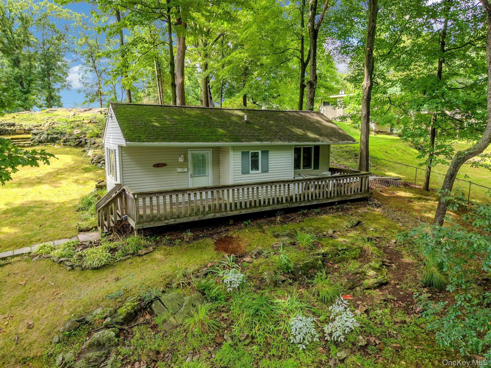 Cabana/Cottage with Deck Overlooking Pool Area Cabana/Cottage with Deck Overlooking Pool Area