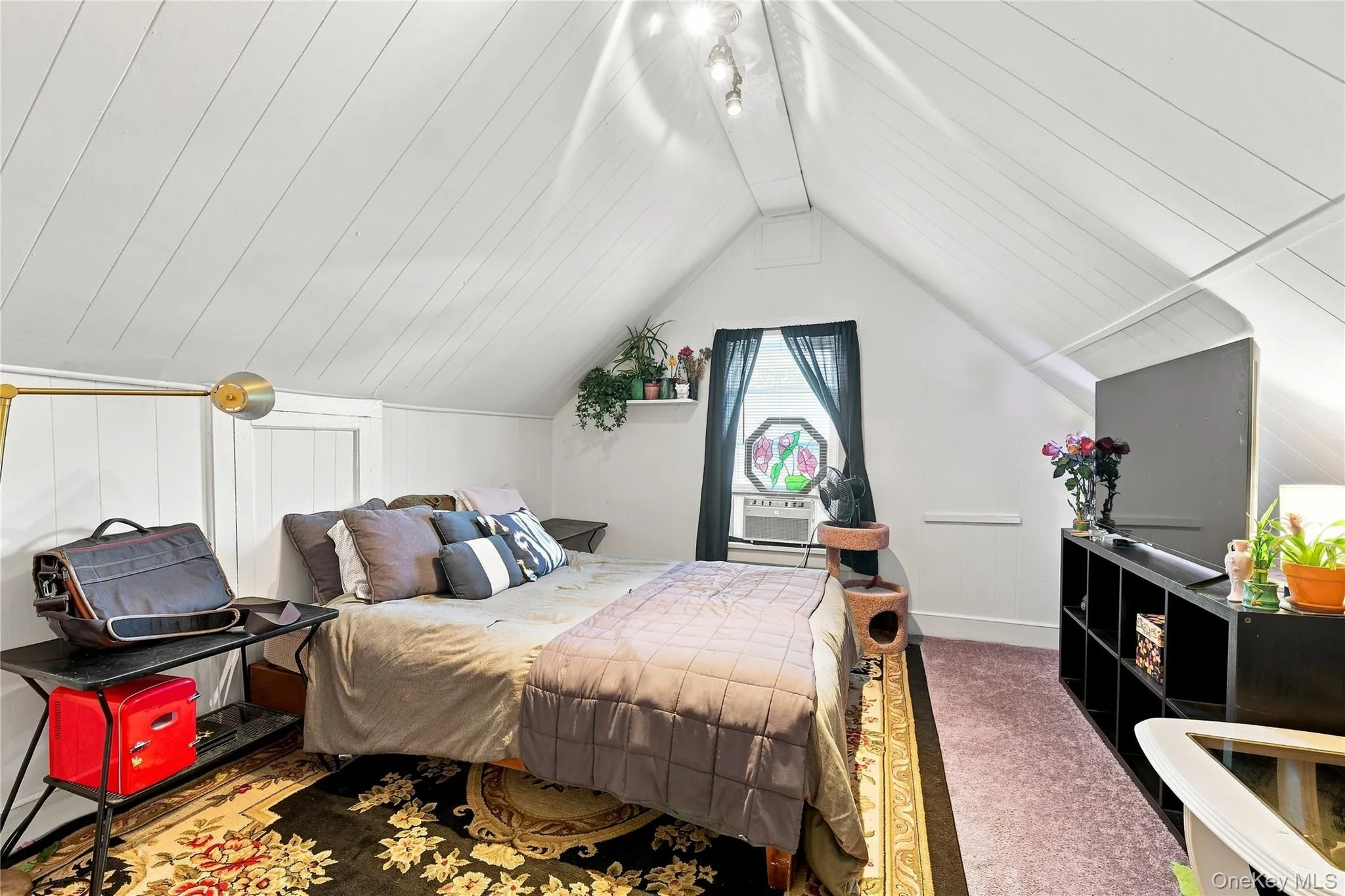15 Maple Street, Newburgh (city), NY, 5 Bedrooms Bedrooms, 9 Rooms Rooms,2 BathroomsBathrooms,Residential,For Rent,Maple,0,1037424 15 Maple Street, Newburgh (city), NY, 5 Bedrooms Bedrooms, 9 Rooms Rooms,2 BathroomsBathrooms,Residential,For Rent,Maple,0,1037424