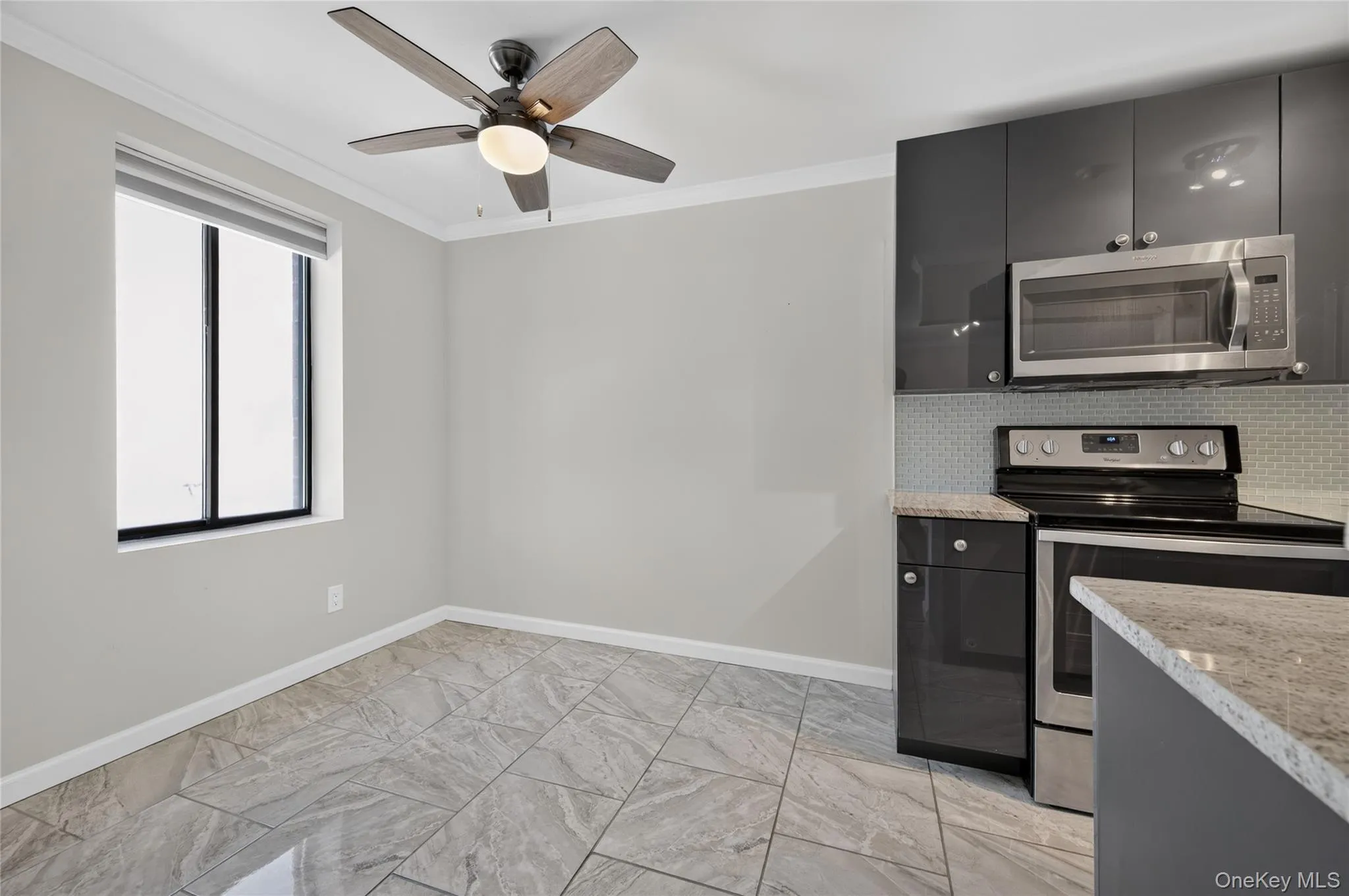 175 Maple Avenue, North Hempstead, NY, 2 Bedrooms Bedrooms, 5 Rooms Rooms,2 BathroomsBathrooms,Residential,For Rent,Maple,0,1037433 175 Maple Avenue, North Hempstead, NY, 2 Bedrooms Bedrooms, 5 Rooms Rooms,2 BathroomsBathrooms,Residential,For Rent,Maple,0,1037433