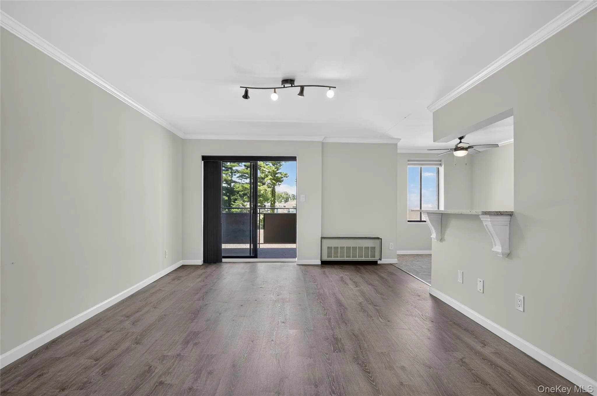 175 Maple Avenue, North Hempstead, NY, 2 Bedrooms Bedrooms, 5 Rooms Rooms,2 BathroomsBathrooms,Residential,For Rent,Maple,0,1037433 175 Maple Avenue, North Hempstead, NY, 2 Bedrooms Bedrooms, 5 Rooms Rooms,2 BathroomsBathrooms,Residential,For Rent,Maple,0,1037433