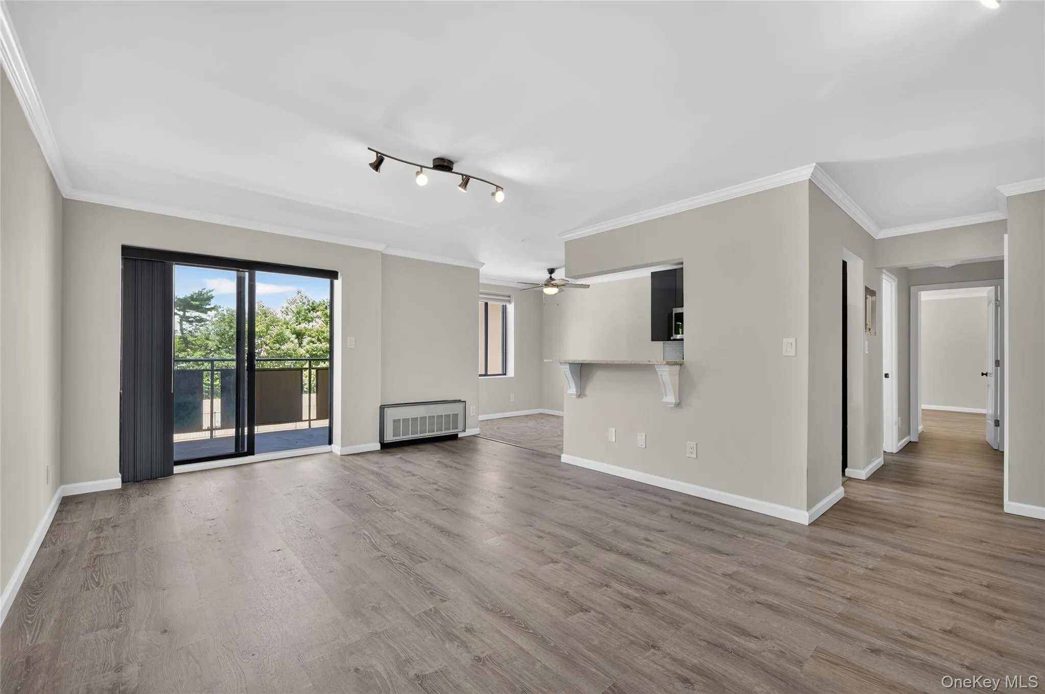 175 Maple Avenue, North Hempstead, NY, 2 Bedrooms Bedrooms, 5 Rooms Rooms,2 BathroomsBathrooms,Residential,For Rent,Maple,0,1037433 175 Maple Avenue, North Hempstead, NY, 2 Bedrooms Bedrooms, 5 Rooms Rooms,2 BathroomsBathrooms,Residential,For Rent,Maple,0,1037433