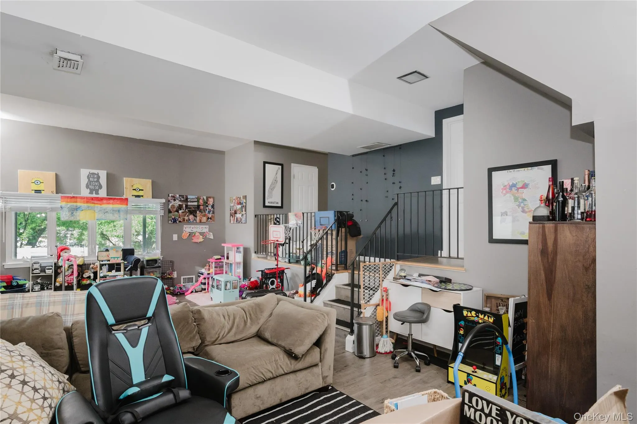 148 Newport Road, Yonkers, NY, 3 Bedrooms Bedrooms, 7 Rooms Rooms,2 BathroomsBathrooms,Residential,For Rent,Newport,0,1037436 148 Newport Road, Yonkers, NY, 3 Bedrooms Bedrooms, 7 Rooms Rooms,2 BathroomsBathrooms,Residential,For Rent,Newport,0,1037436