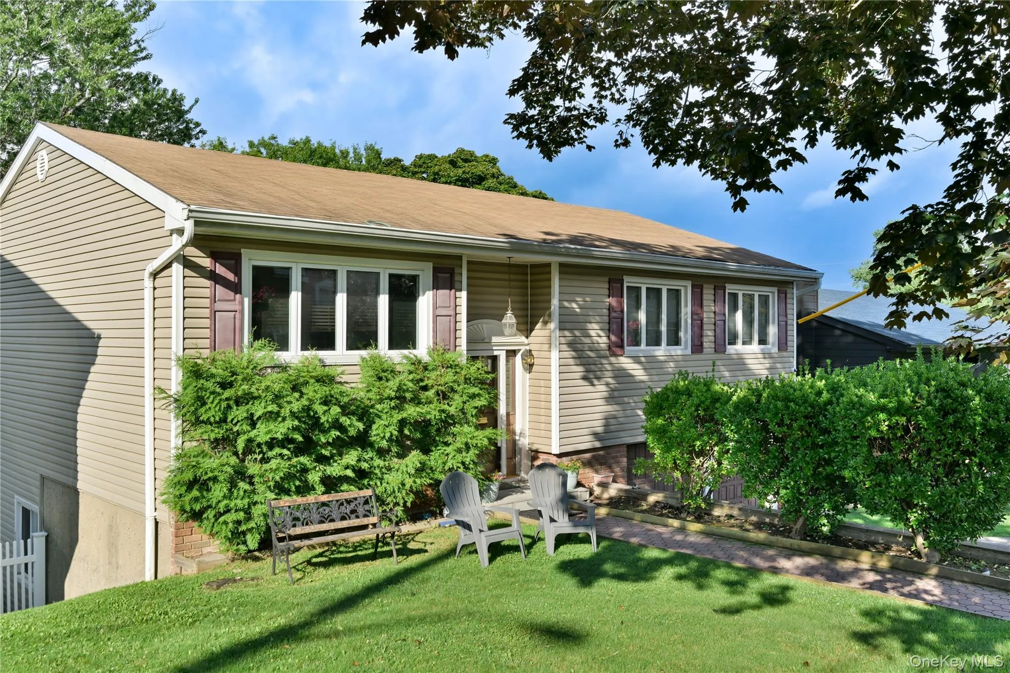 148 Newport Road, Yonkers, NY, 3 Bedrooms Bedrooms, 7 Rooms Rooms,2 BathroomsBathrooms,Residential,For Rent,Newport,0,1037436 148 Newport Road, Yonkers, NY, 3 Bedrooms Bedrooms, 7 Rooms Rooms,2 BathroomsBathrooms,Residential,For Rent,Newport,0,1037436
