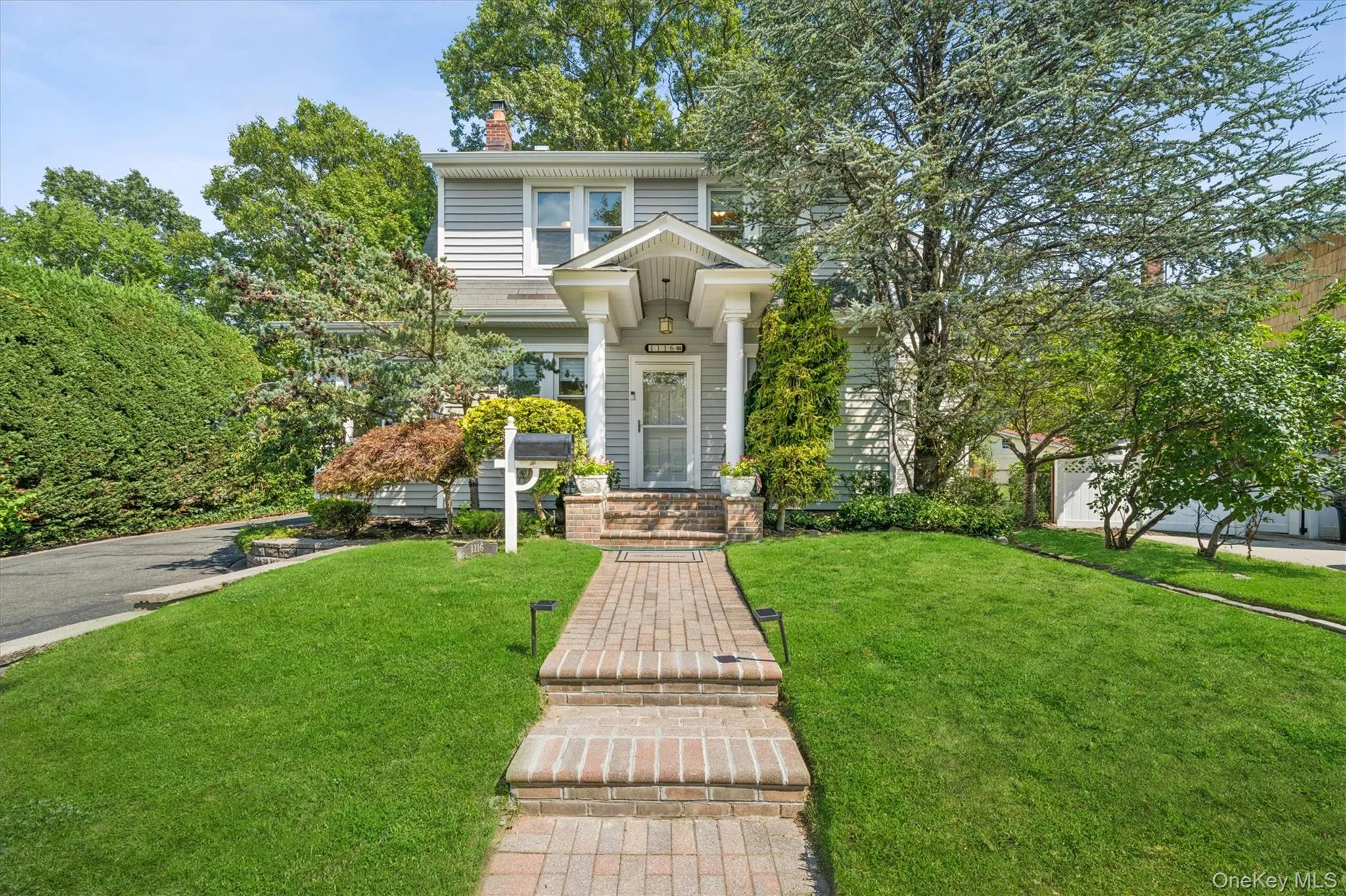 1116 Linden Street, Hempstead, NY, 5 Bedrooms Bedrooms, 12 Rooms Rooms,2 BathroomsBathrooms,Residential,For Rent,Linden,0,1037438 1116 Linden Street, Hempstead, NY, 5 Bedrooms Bedrooms, 12 Rooms Rooms,2 BathroomsBathrooms,Residential,For Rent,Linden,0,1037438