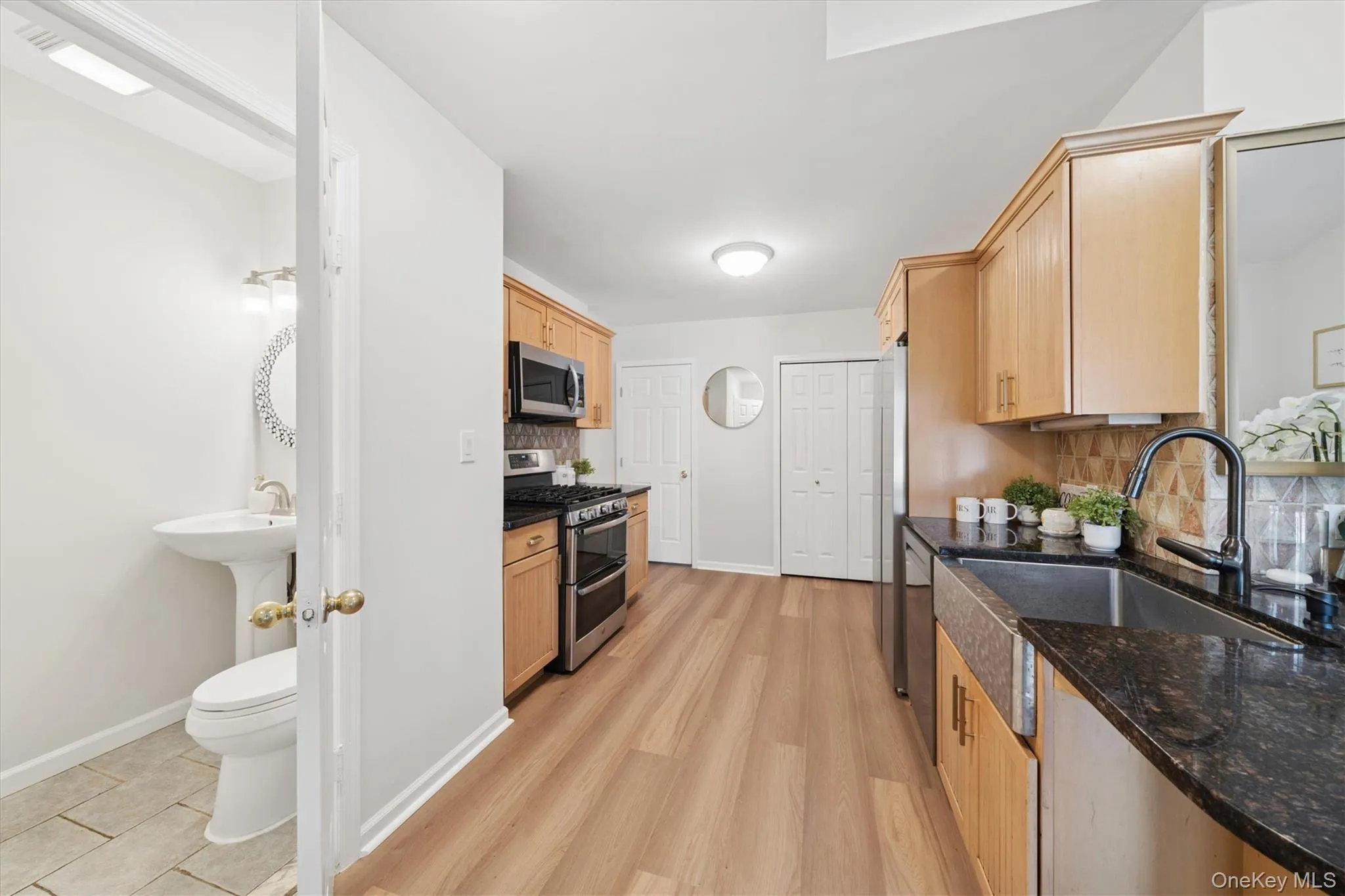 1116 Linden Street, Hempstead, NY, 5 Bedrooms Bedrooms, 12 Rooms Rooms,2 BathroomsBathrooms,Residential,For Rent,Linden,0,1037438 1116 Linden Street, Hempstead, NY, 5 Bedrooms Bedrooms, 12 Rooms Rooms,2 BathroomsBathrooms,Residential,For Rent,Linden,0,1037438