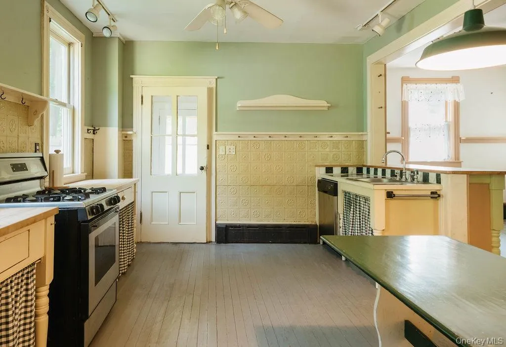 232 Old Route 22, Amenia, NY, 4 Bedrooms Bedrooms, 8 Rooms Rooms,2 BathroomsBathrooms,Residential,For Rent,Old Route 22,0,1037440 232 Old Route 22, Amenia, NY, 4 Bedrooms Bedrooms, 8 Rooms Rooms,2 BathroomsBathrooms,Residential,For Rent,Old Route 22,0,1037440