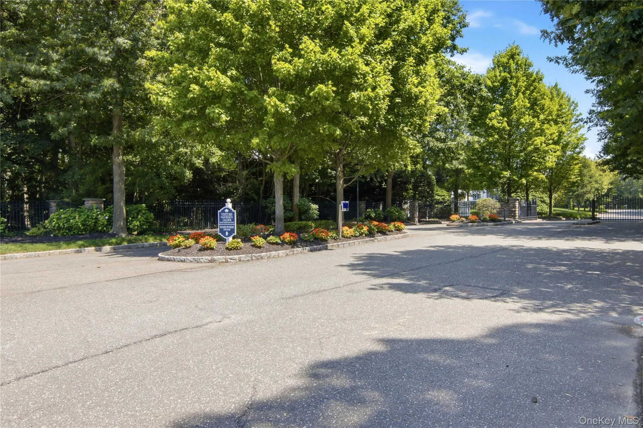 6 Hayloft Court, Smithtown, NY, 5 Bedrooms Bedrooms, 10 Rooms Rooms,3 BathroomsBathrooms,Residential,For Rent,Hayloft,0,1037441 6 Hayloft Court, Smithtown, NY, 5 Bedrooms Bedrooms, 10 Rooms Rooms,3 BathroomsBathrooms,Residential,For Rent,Hayloft,0,1037441