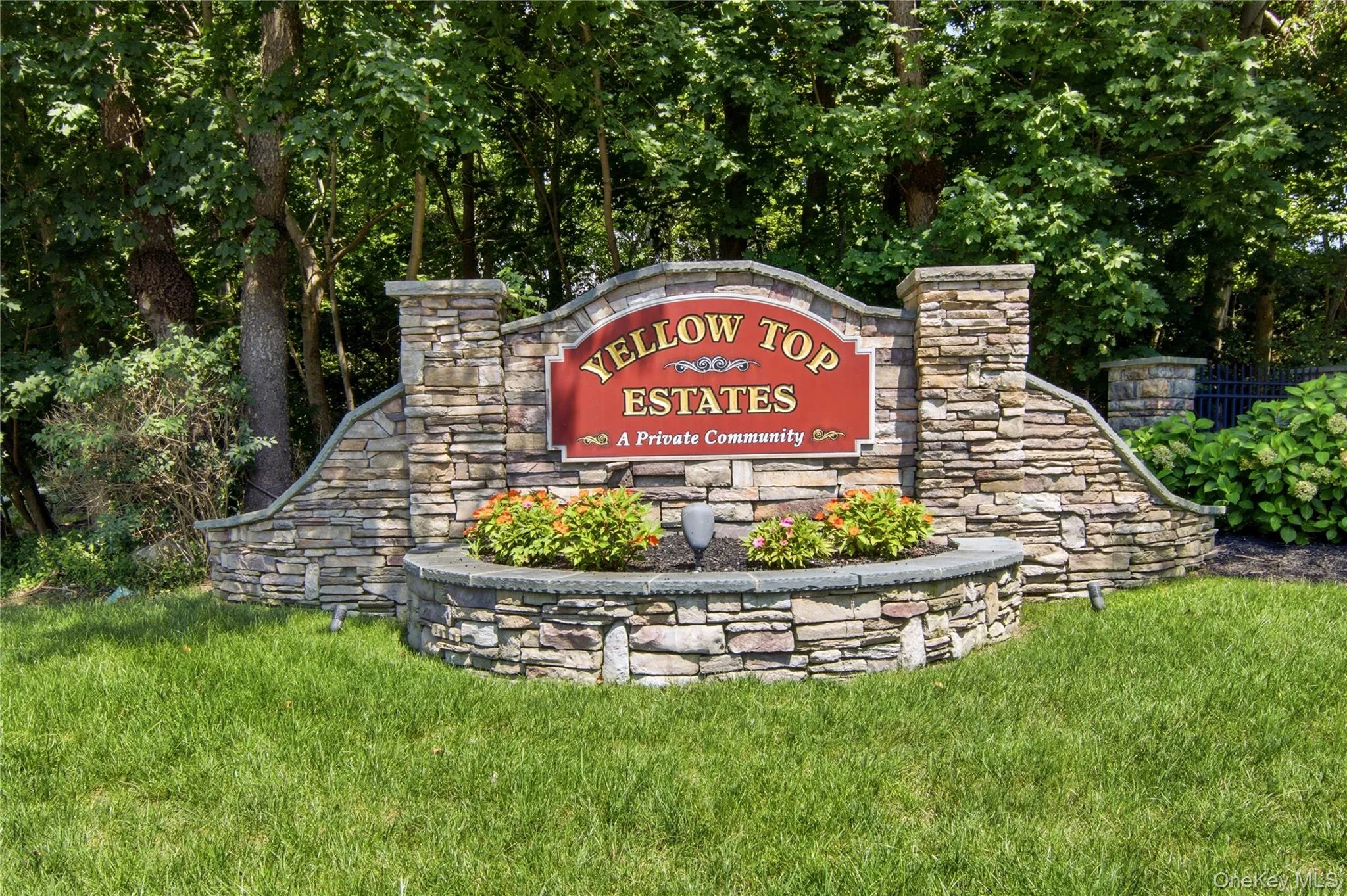 6 Hayloft Court, Smithtown, NY, 5 Bedrooms Bedrooms, 10 Rooms Rooms,3 BathroomsBathrooms,Residential,For Rent,Hayloft,0,1037441 6 Hayloft Court, Smithtown, NY, 5 Bedrooms Bedrooms, 10 Rooms Rooms,3 BathroomsBathrooms,Residential,For Rent,Hayloft,0,1037441