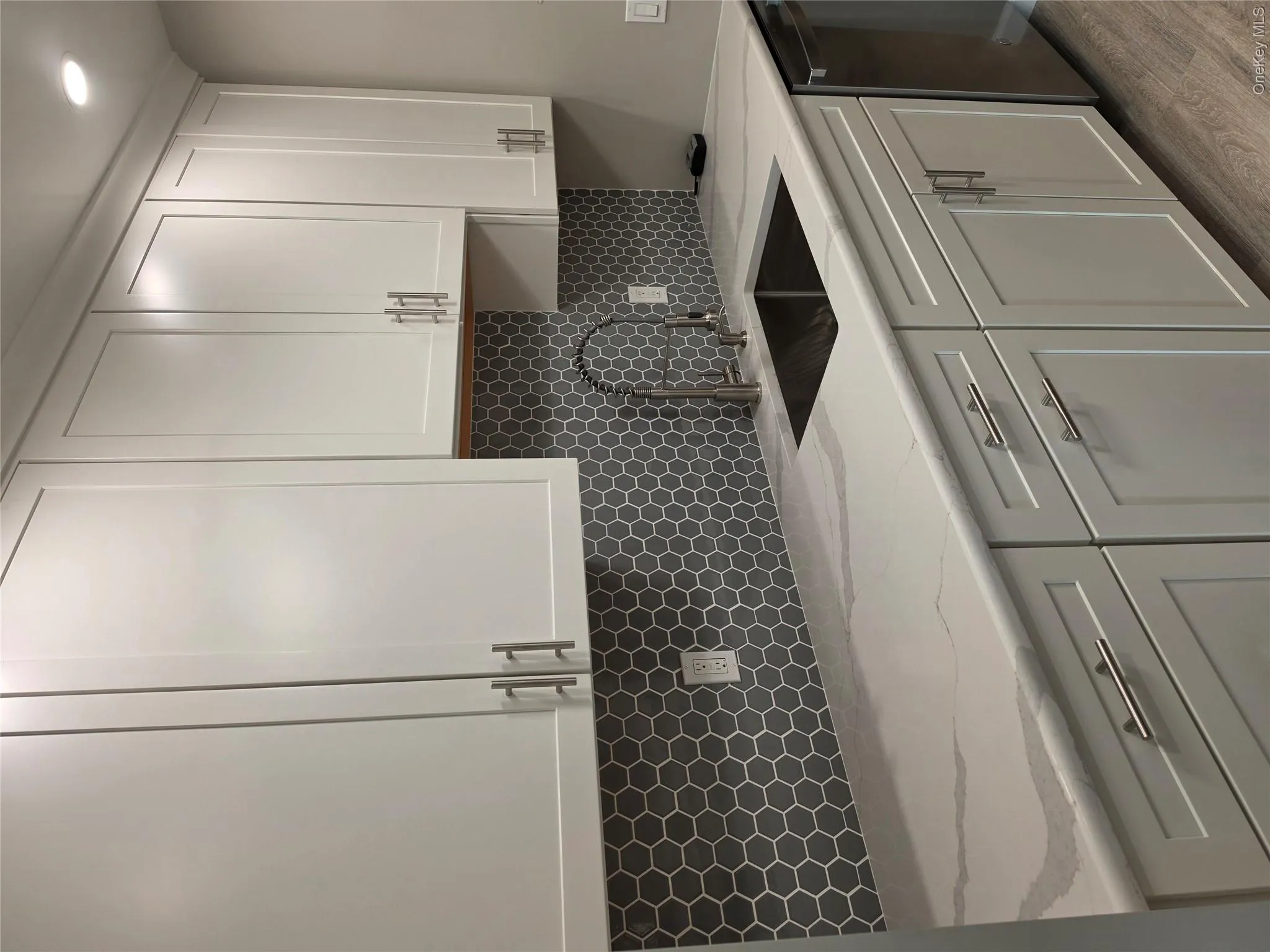 2104 Cherry Hill Drive, Poughkeepsie, NY, 1 Bedroom Bedrooms, 5 Rooms Rooms,1 BathroomBathrooms,Residential Lease,For Rent,Cherry Hill,0,1037444 2104 Cherry Hill Drive, Poughkeepsie, NY, 1 Bedroom Bedrooms, 5 Rooms Rooms,1 BathroomBathrooms,Residential Lease,For Rent,Cherry Hill,0,1037444