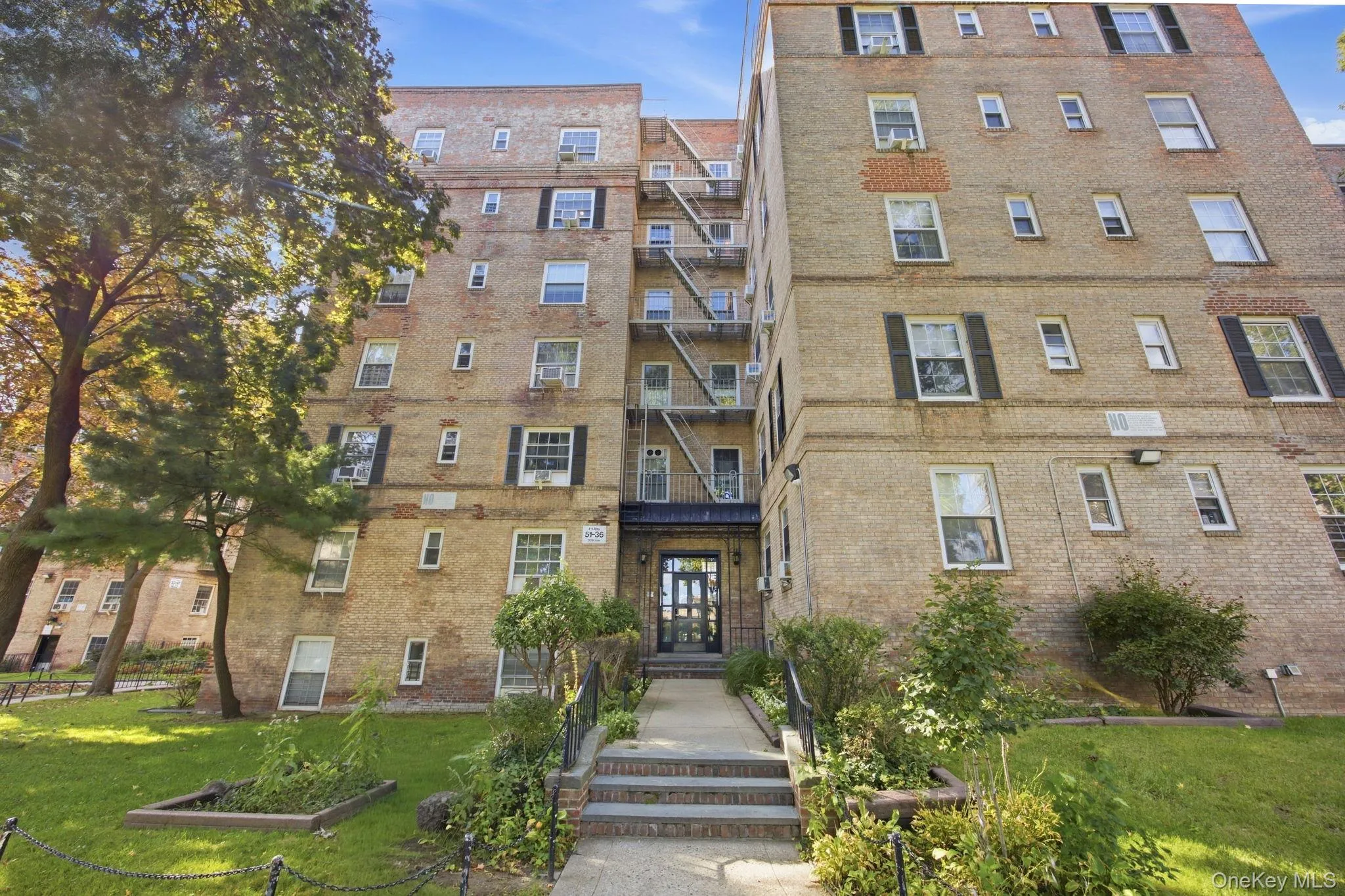 51-34 30th Avenue, New York, NY, 1 Bedroom Bedrooms, 4 Rooms Rooms,1 BathroomBathrooms,Residential,For Rent,30th,0,1037447 51-34 30th Avenue, New York, NY, 1 Bedroom Bedrooms, 4 Rooms Rooms,1 BathroomBathrooms,Residential,For Rent,30th,0,1037447