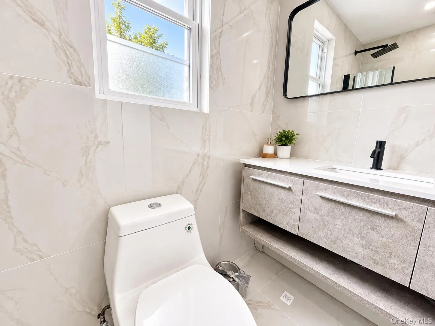 137-28 229 street 229th street, New York, NY, 3 Bedroom Bedrooms, 7 Room Rooms,1 BathroomBathrooms,Residential Lease,For Rent,229th street,0,1037449 137-28 229 street 229th street, New York, NY, 3 Bedroom Bedrooms, 7 Room Rooms,1 BathroomBathrooms,Residential Lease,For Rent,229th street,0,1037449