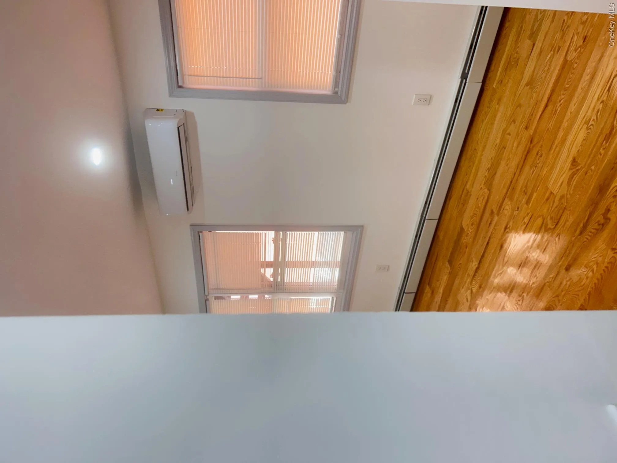 137-28 229 street 229th street, New York, NY, 3 Bedrooms Bedrooms, 7 Rooms Rooms,1 BathroomBathrooms,Residential Lease,For Rent,229th street,0,1037449 137-28 229 street 229th street, New York, NY, 3 Bedrooms Bedrooms, 7 Rooms Rooms,1 BathroomBathrooms,Residential Lease,For Rent,229th street,0,1037449
