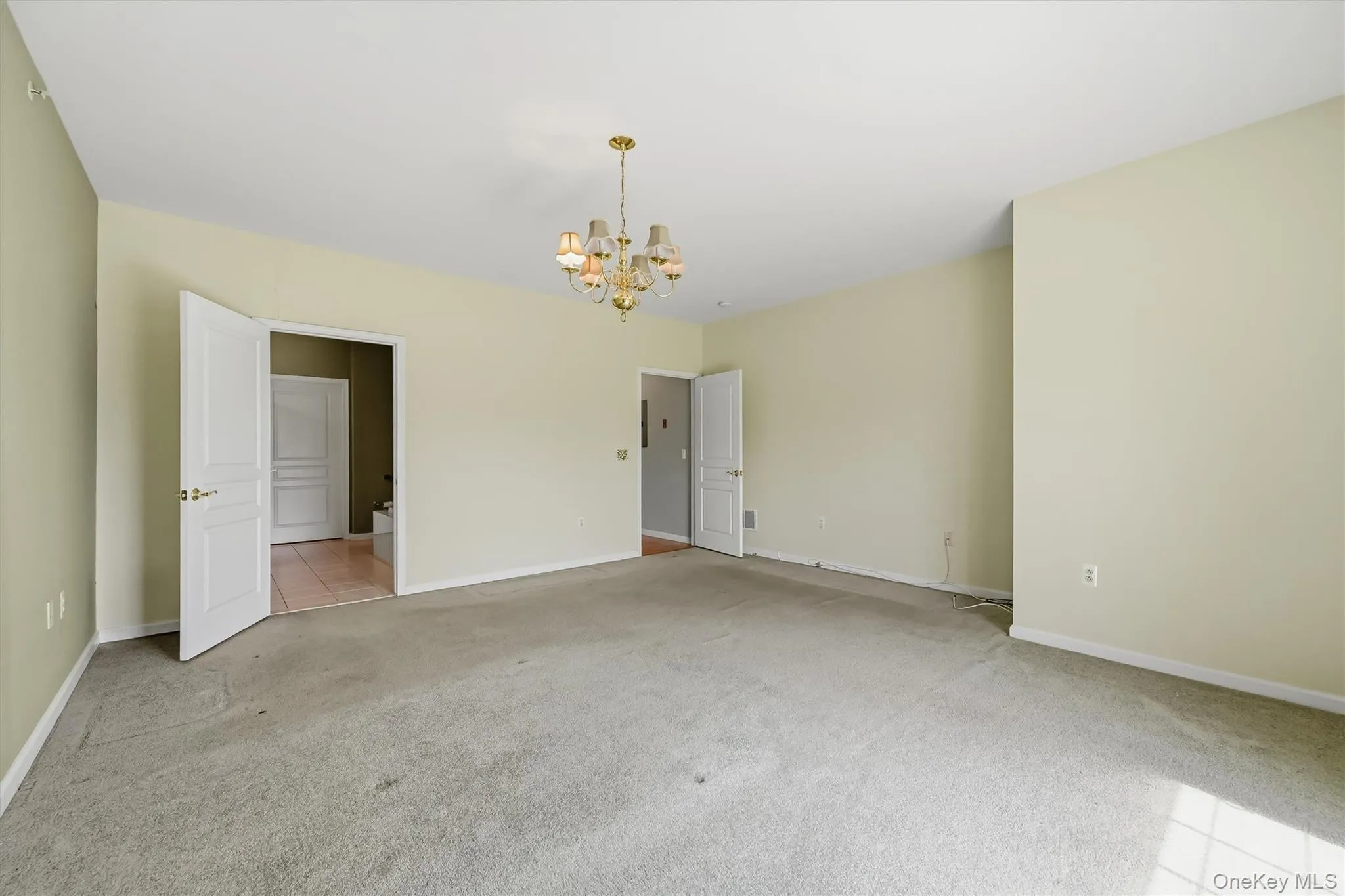 28 De Baun Avenue, Ramapo, NY, 2 Bedrooms Bedrooms, 8 Rooms Rooms,2 BathroomsBathrooms,Residential,For Rent,De Baun,0,1037454 28 De Baun Avenue, Ramapo, NY, 2 Bedrooms Bedrooms, 8 Rooms Rooms,2 BathroomsBathrooms,Residential,For Rent,De Baun,0,1037454