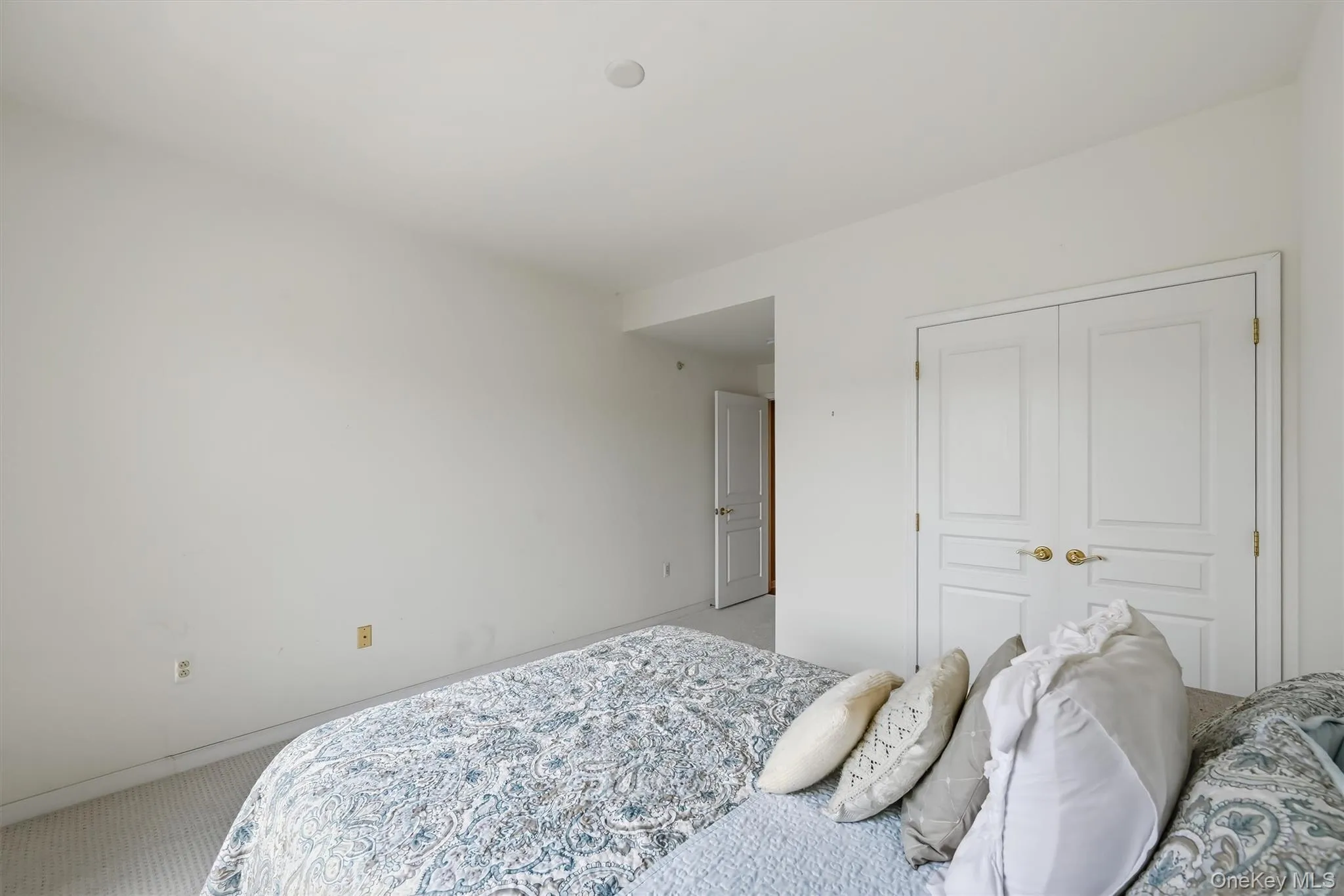 28 De Baun Avenue, Ramapo, NY, 2 Bedrooms Bedrooms, 8 Rooms Rooms,2 BathroomsBathrooms,Residential,For Rent,De Baun,0,1037454 28 De Baun Avenue, Ramapo, NY, 2 Bedrooms Bedrooms, 8 Rooms Rooms,2 BathroomsBathrooms,Residential,For Rent,De Baun,0,1037454