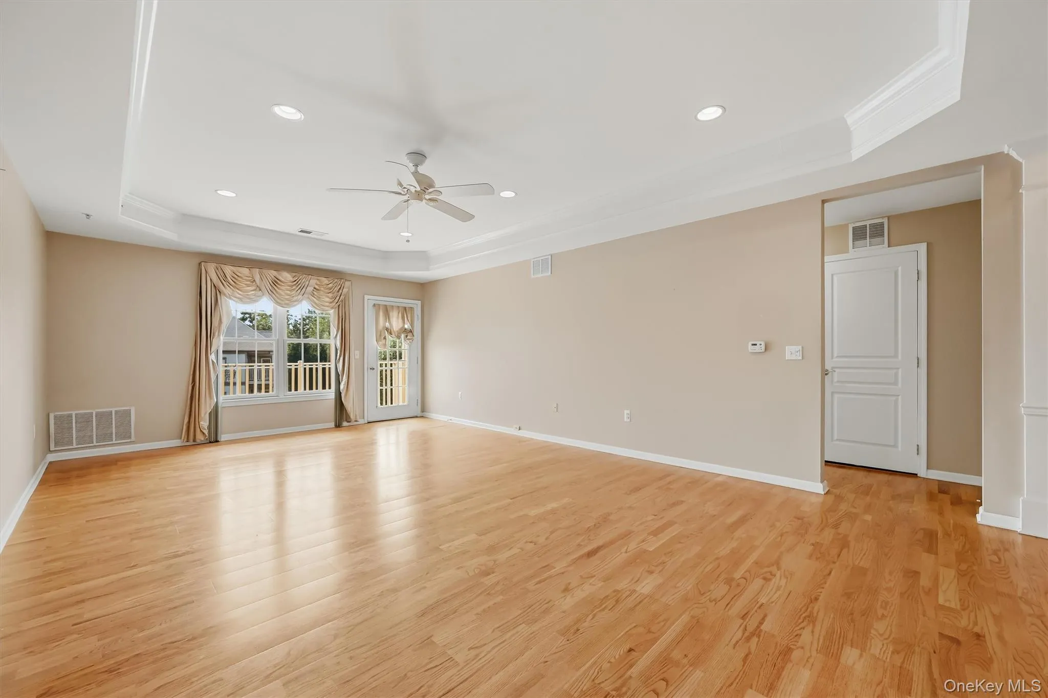 28 De Baun Avenue, Ramapo, NY, 2 Bedrooms Bedrooms, 8 Rooms Rooms,2 BathroomsBathrooms,Residential,For Rent,De Baun,0,1037454 28 De Baun Avenue, Ramapo, NY, 2 Bedrooms Bedrooms, 8 Rooms Rooms,2 BathroomsBathrooms,Residential,For Rent,De Baun,0,1037454