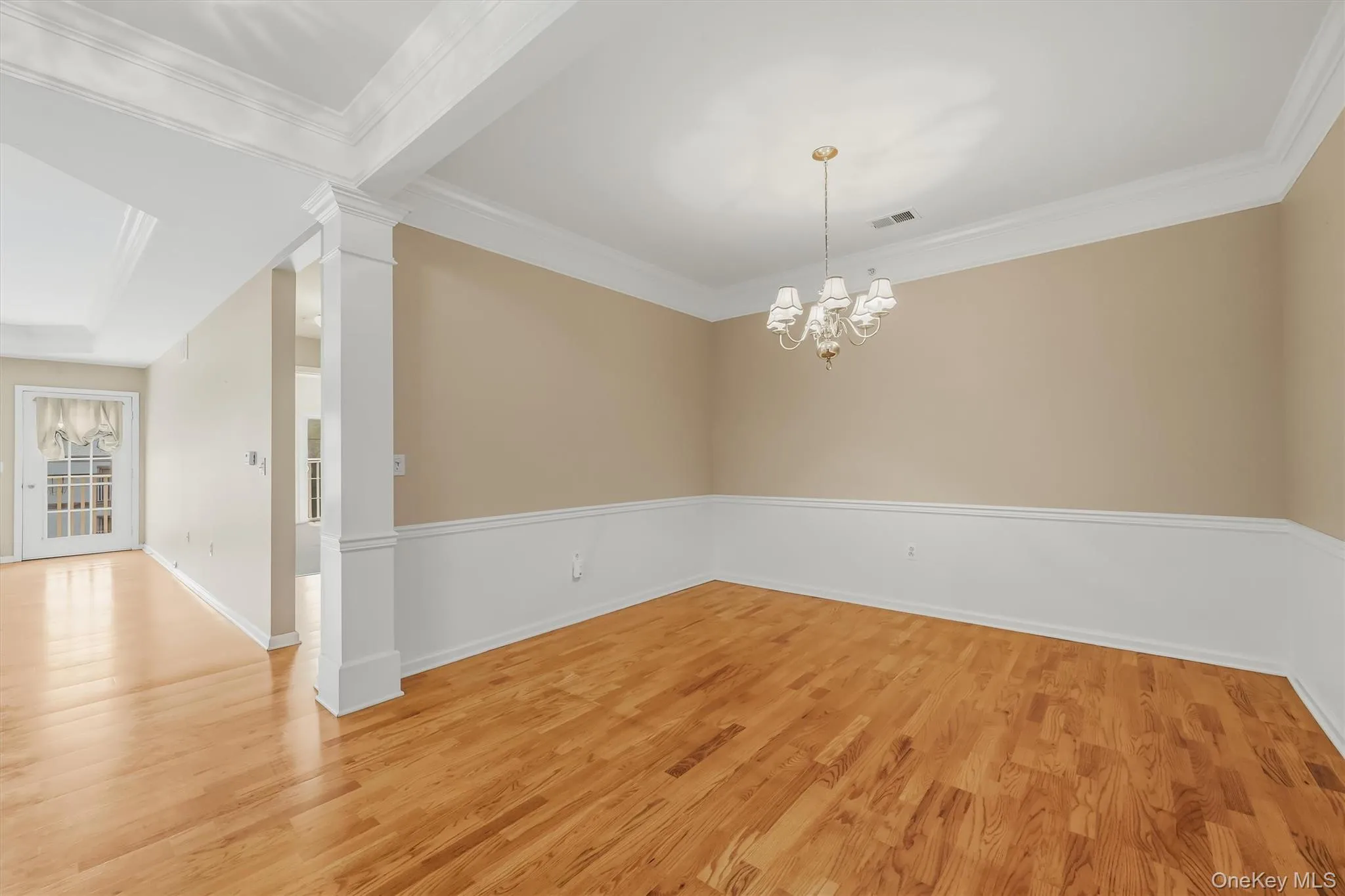 28 De Baun Avenue, Ramapo, NY, 2 Bedrooms Bedrooms, 8 Rooms Rooms,2 BathroomsBathrooms,Residential,For Rent,De Baun,0,1037454 28 De Baun Avenue, Ramapo, NY, 2 Bedrooms Bedrooms, 8 Rooms Rooms,2 BathroomsBathrooms,Residential,For Rent,De Baun,0,1037454
