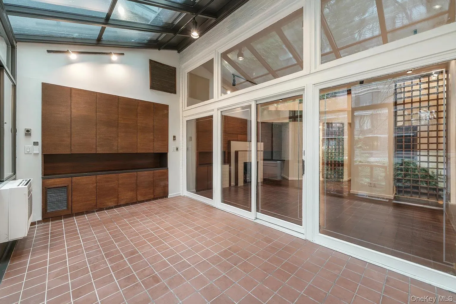 322 E 50th St, New York, NY, 3 Bedrooms Bedrooms, 10 Rooms Rooms,2 BathroomsBathrooms,Residential Lease,For Rent,E 50th St,0,1037455 322 E 50th St, New York, NY, 3 Bedrooms Bedrooms, 10 Rooms Rooms,2 BathroomsBathrooms,Residential Lease,For Rent,E 50th St,0,1037455