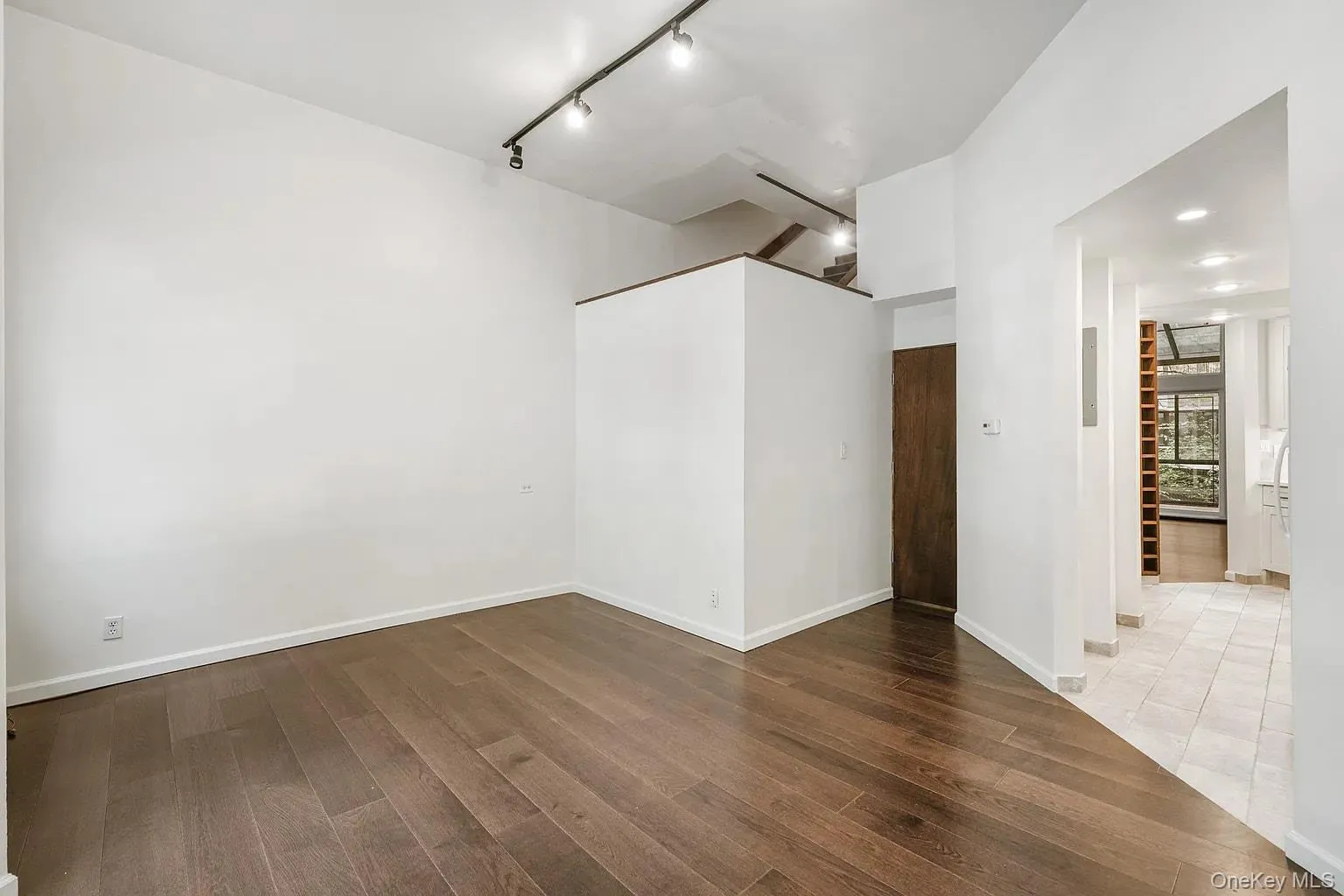 322 E 50th St, New York, NY, 3 Bedrooms Bedrooms, 10 Rooms Rooms,2 BathroomsBathrooms,Residential Lease,For Rent,E 50th St,0,1037455 322 E 50th St, New York, NY, 3 Bedrooms Bedrooms, 10 Rooms Rooms,2 BathroomsBathrooms,Residential Lease,For Rent,E 50th St,0,1037455