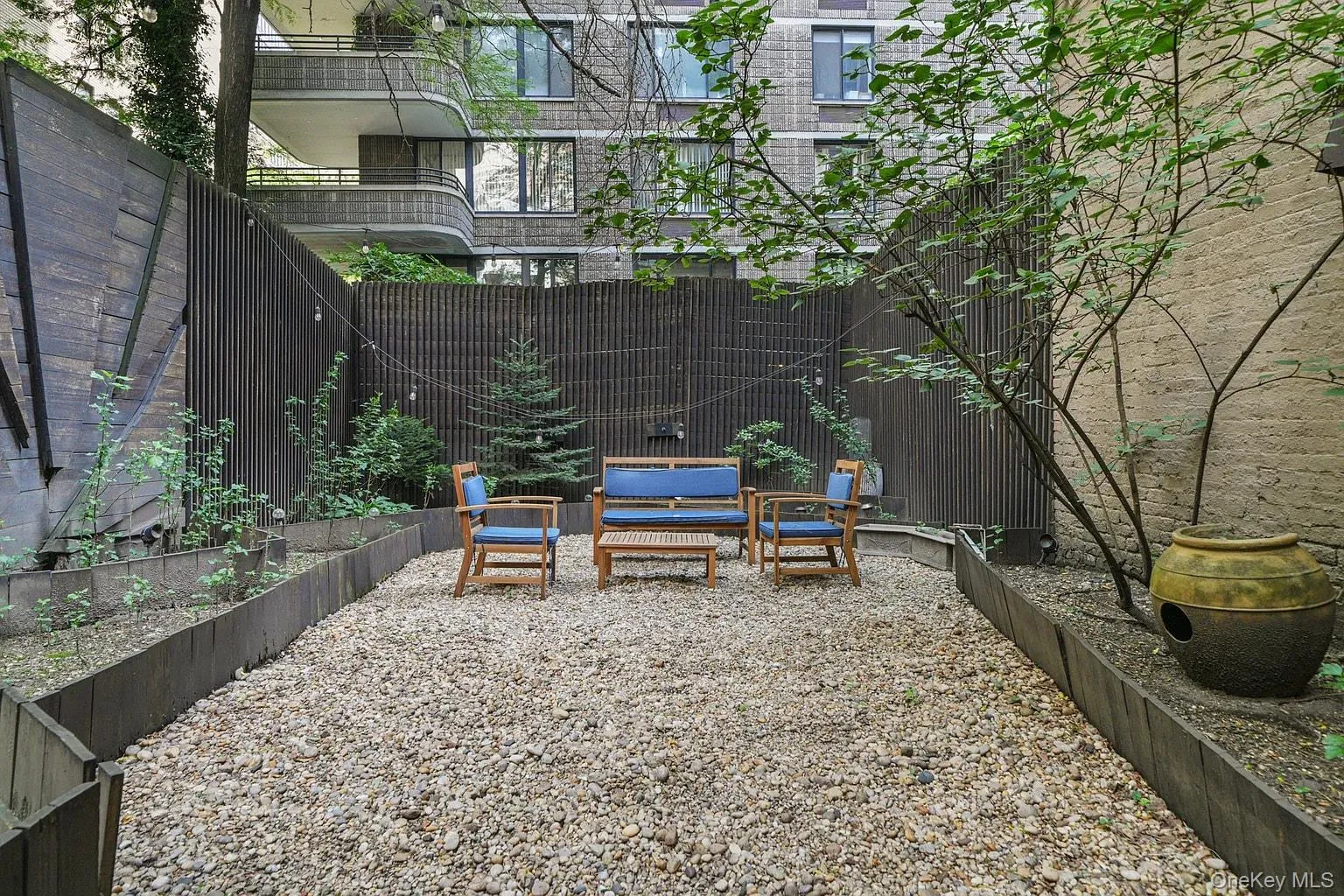 322 E 50th St, New York, NY, 3 Bedrooms Bedrooms, 10 Rooms Rooms,2 BathroomsBathrooms,Residential Lease,For Rent,E 50th St,0,1037455 322 E 50th St, New York, NY, 3 Bedrooms Bedrooms, 10 Rooms Rooms,2 BathroomsBathrooms,Residential Lease,For Rent,E 50th St,0,1037455