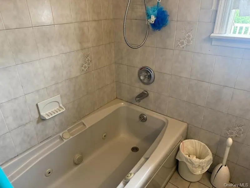 391 Ferris Road, Hempstead, NY, 5 Bedrooms Bedrooms, 8 Rooms Rooms,2 BathroomsBathrooms,Residential,For Rent,Ferris,0,1037456 391 Ferris Road, Hempstead, NY, 5 Bedrooms Bedrooms, 8 Rooms Rooms,2 BathroomsBathrooms,Residential,For Rent,Ferris,0,1037456