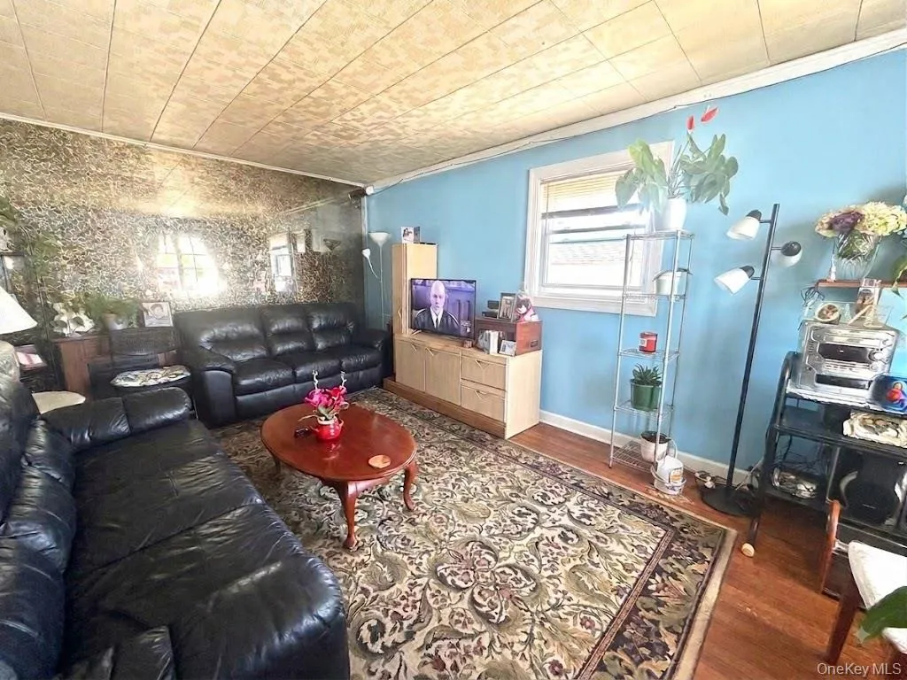 1112 Mc Kenna Place, Hempstead, NY, 4 Bedrooms Bedrooms, 8 Rooms Rooms,2 BathroomsBathrooms,Residential,For Rent,Mc Kenna,0,1037463 1112 Mc Kenna Place, Hempstead, NY, 4 Bedrooms Bedrooms, 8 Rooms Rooms,2 BathroomsBathrooms,Residential,For Rent,Mc Kenna,0,1037463